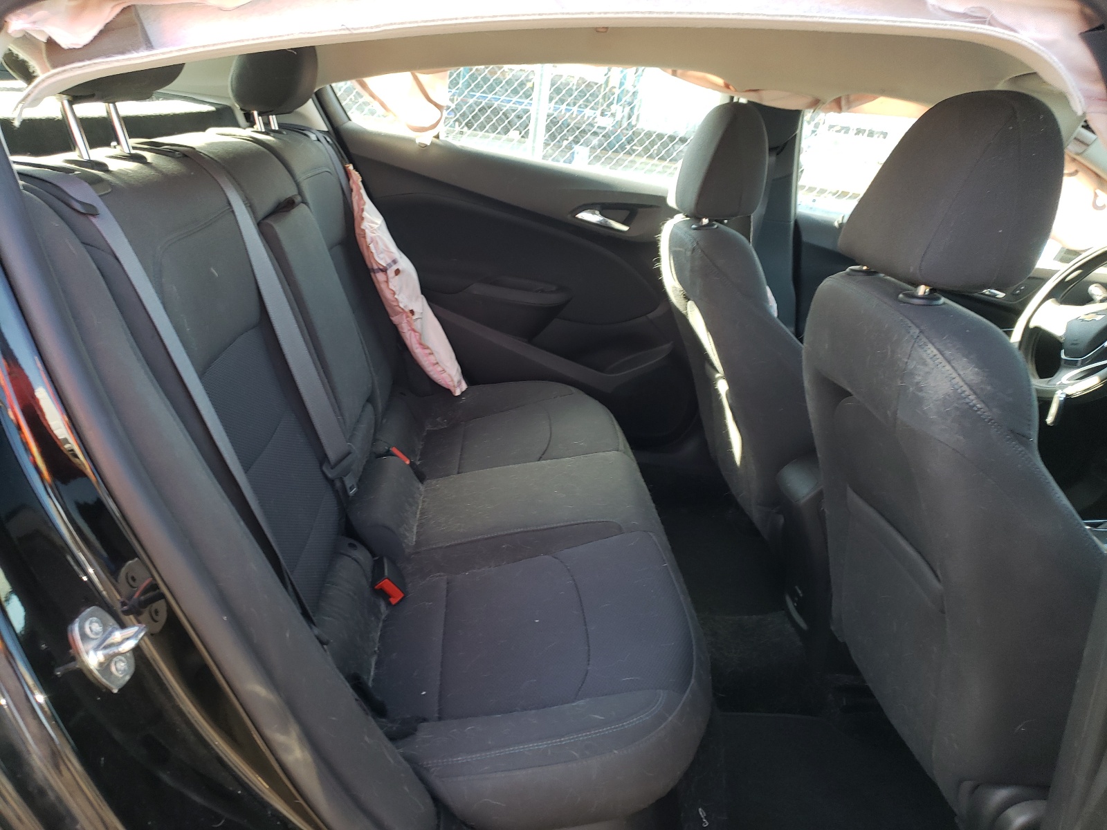 Photo 18 from auction – 2017 CHEVROLET CRUZE LT with VIN 3G1BE6SM0HS541737