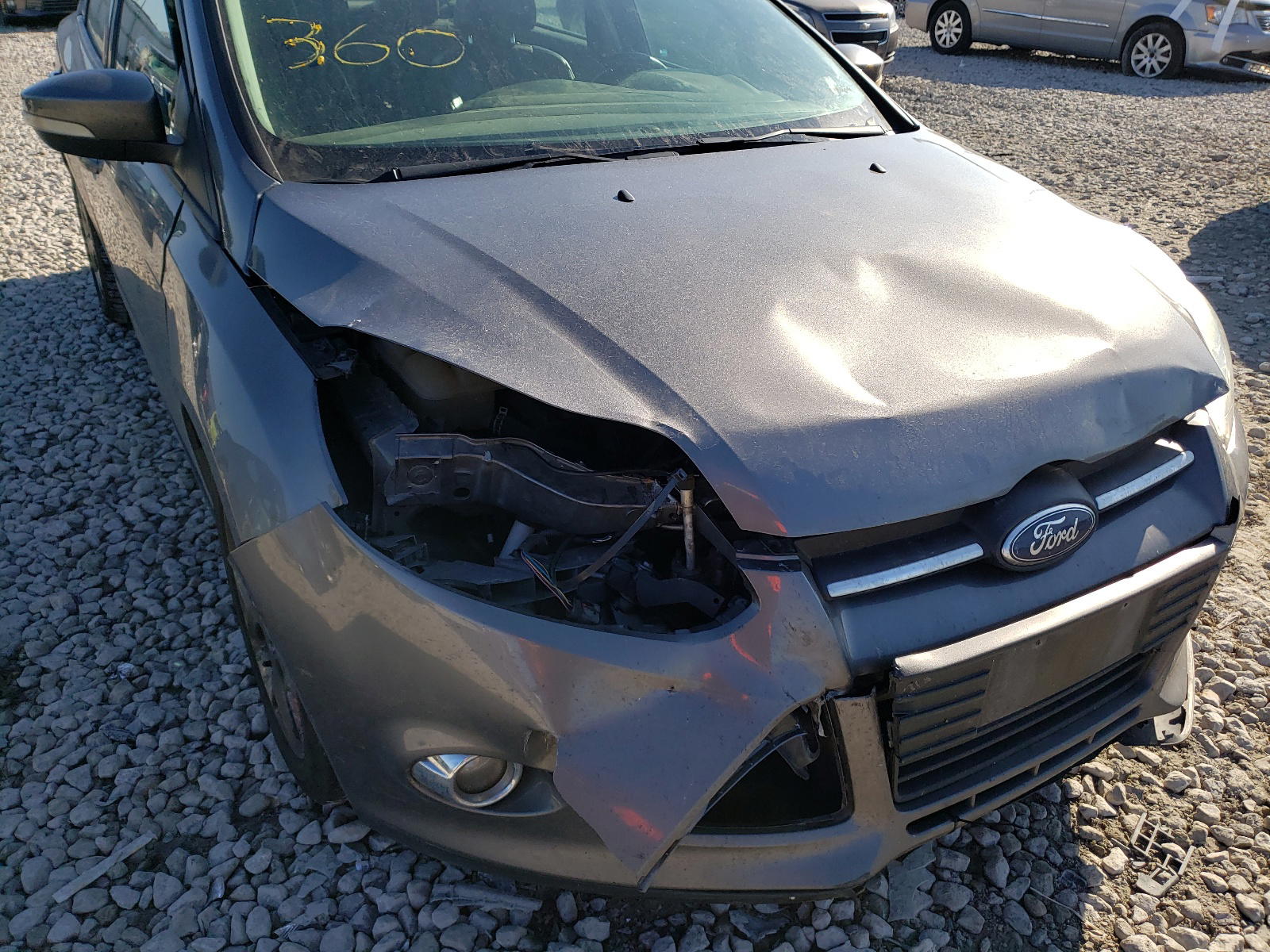 Photo 9 from auction – 2014 FORD FOCUS SE with VIN 1FADP3F2XEL405690