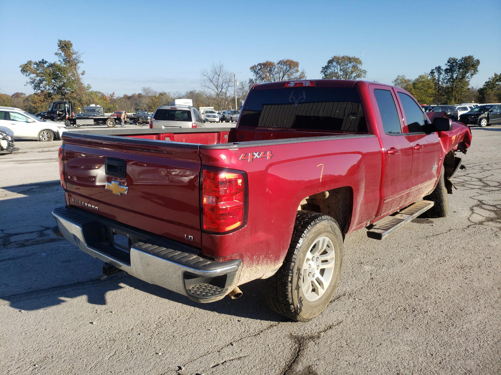 Photo 4 from auction – 2019 CHEVROLET SILVERADO with VIN 2GCVKPEC9K1212558