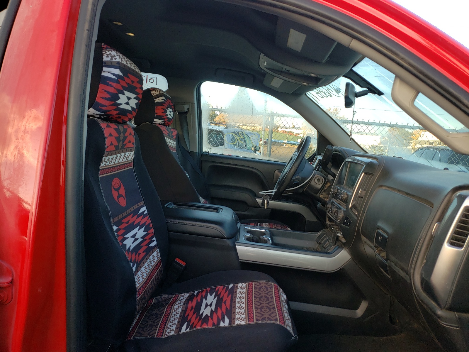 Photo 5 from auction – 2018 CHEVROLET SILVERADO with VIN 1GCVKSEJ8JZ178541