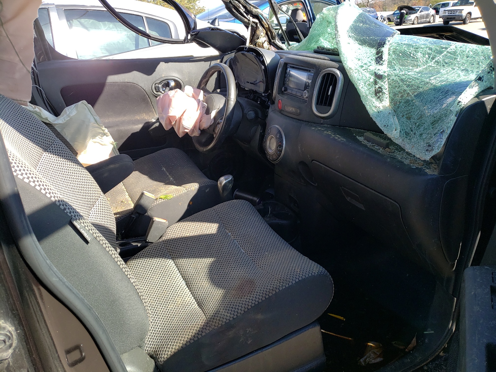 Foto 5 de la subasta – 2010 NISSAN CUBE BASE con VIN JN8AZ2KR6AT169350
