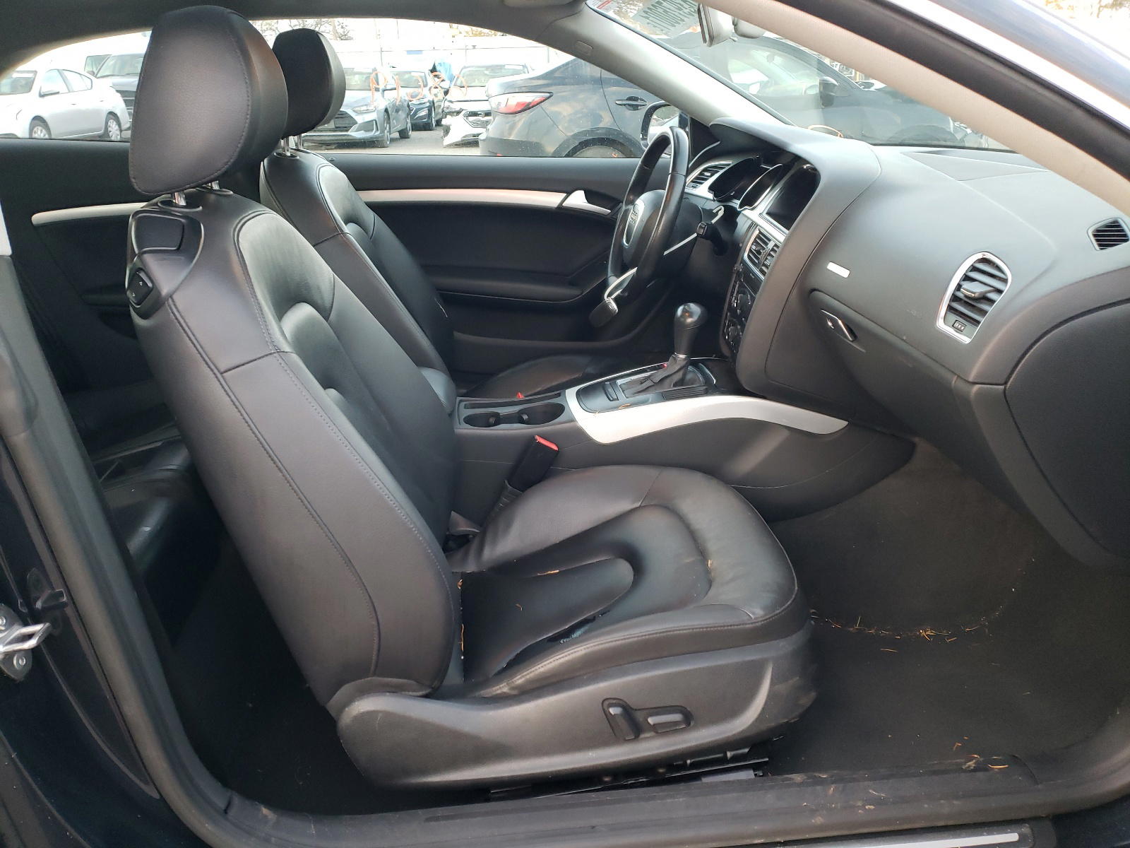 Photo 5 from auction – 2012 AUDI A5 PREMIUM with VIN WAUCFAFR3CA013943