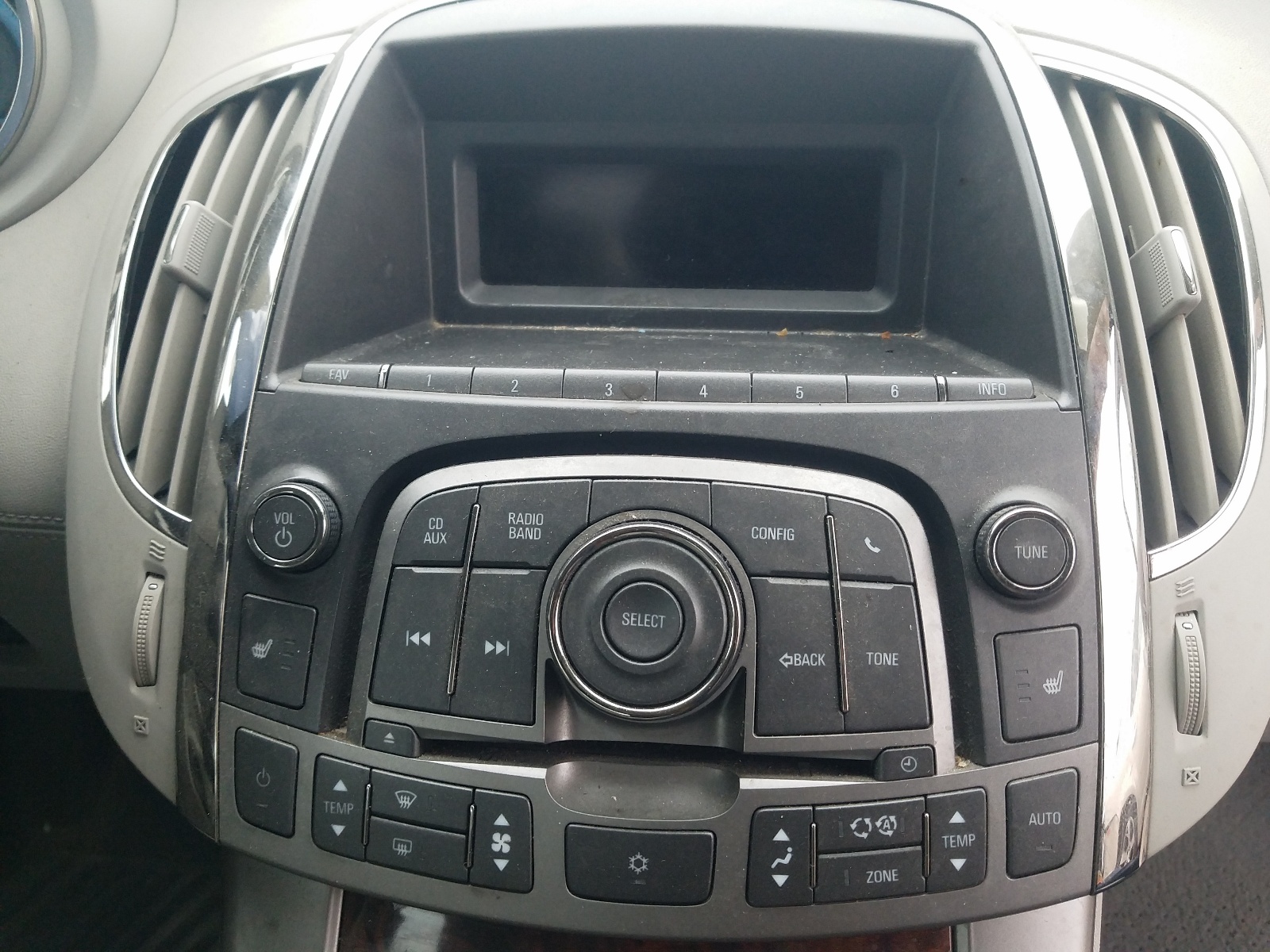Фото 9 с аукциона – 2012 BUICK LACROSSE P с VIN 1G4GD5E35CF125172