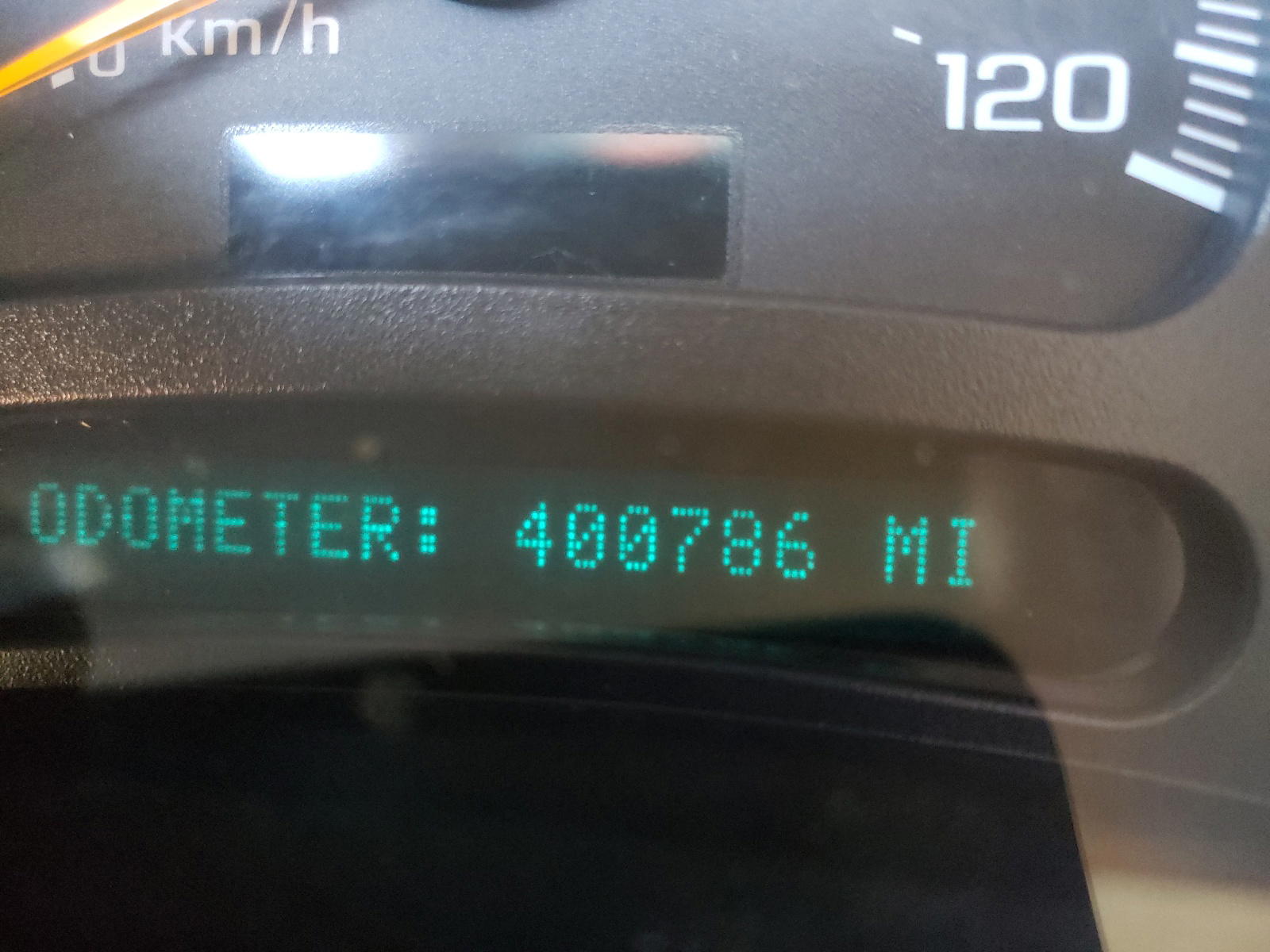 Photo 8 from auction – 2004 CHEVROLET SILVERADO with VIN 1GCHK23264F248715