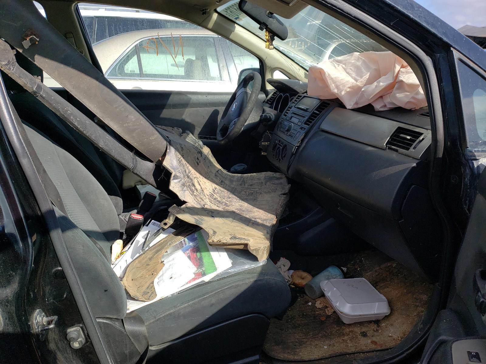 Photo 5 from auction – 2012 NISSAN VERSA S with VIN 3N1BC1CP9CL362174