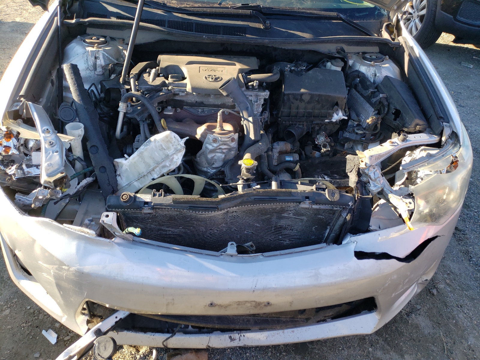 Photo 7 from auction – 2014 TOYOTA CAMRY L with VIN 4T4BF1FK1ER363821