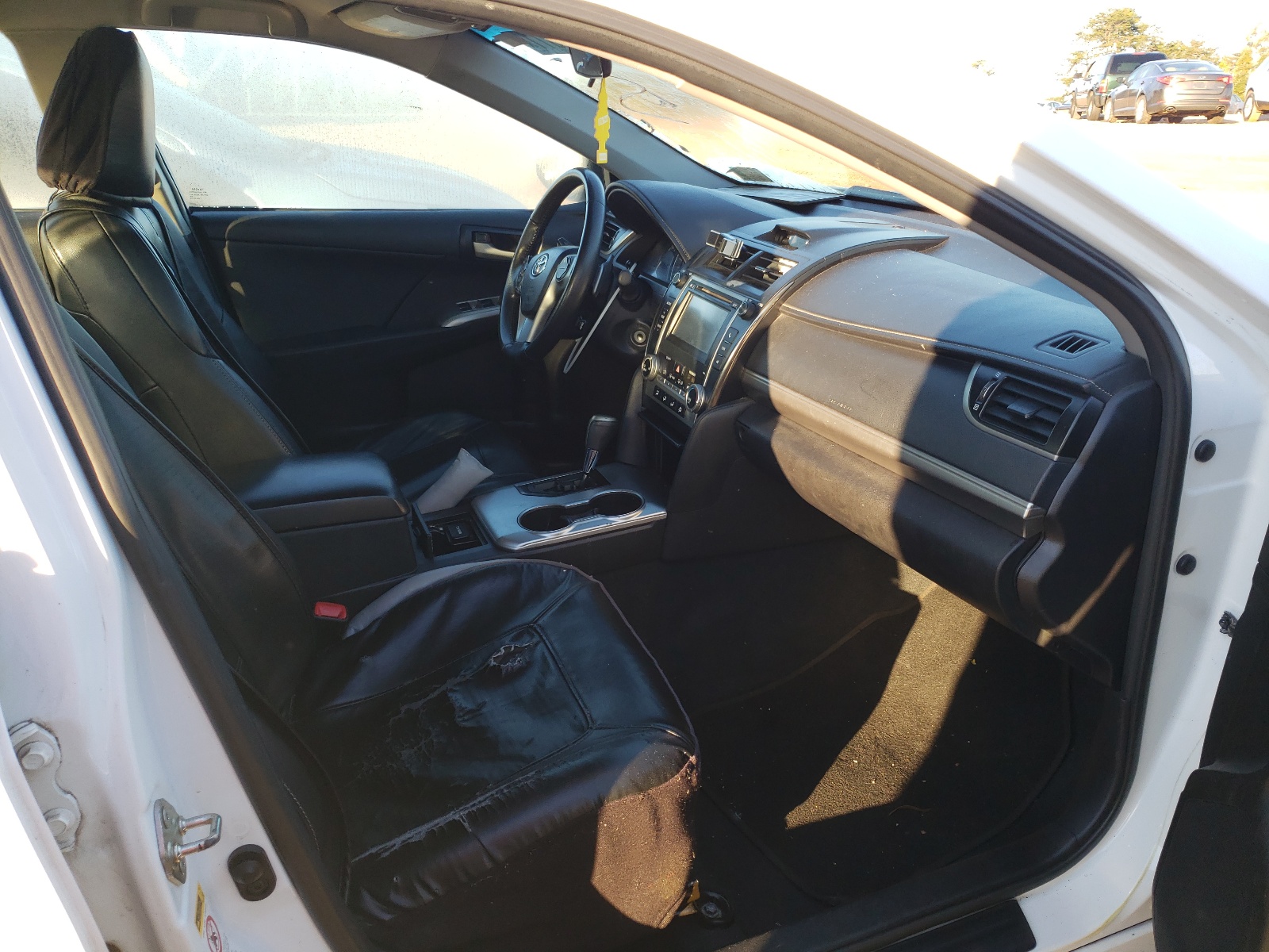 Photo 5 from auction – 2013 TOYOTA CAMRY L with VIN 4T1BF1FK0DU231934