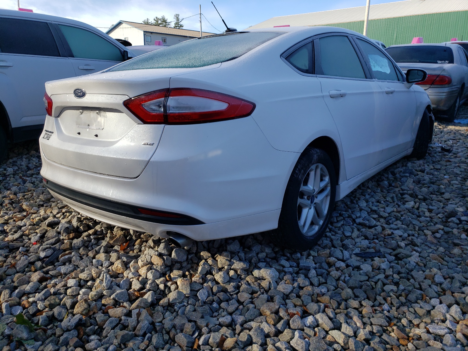 Photo 4 from auction – 2014 FORD FUSION SE with VIN 3FA6P0H70ER130090