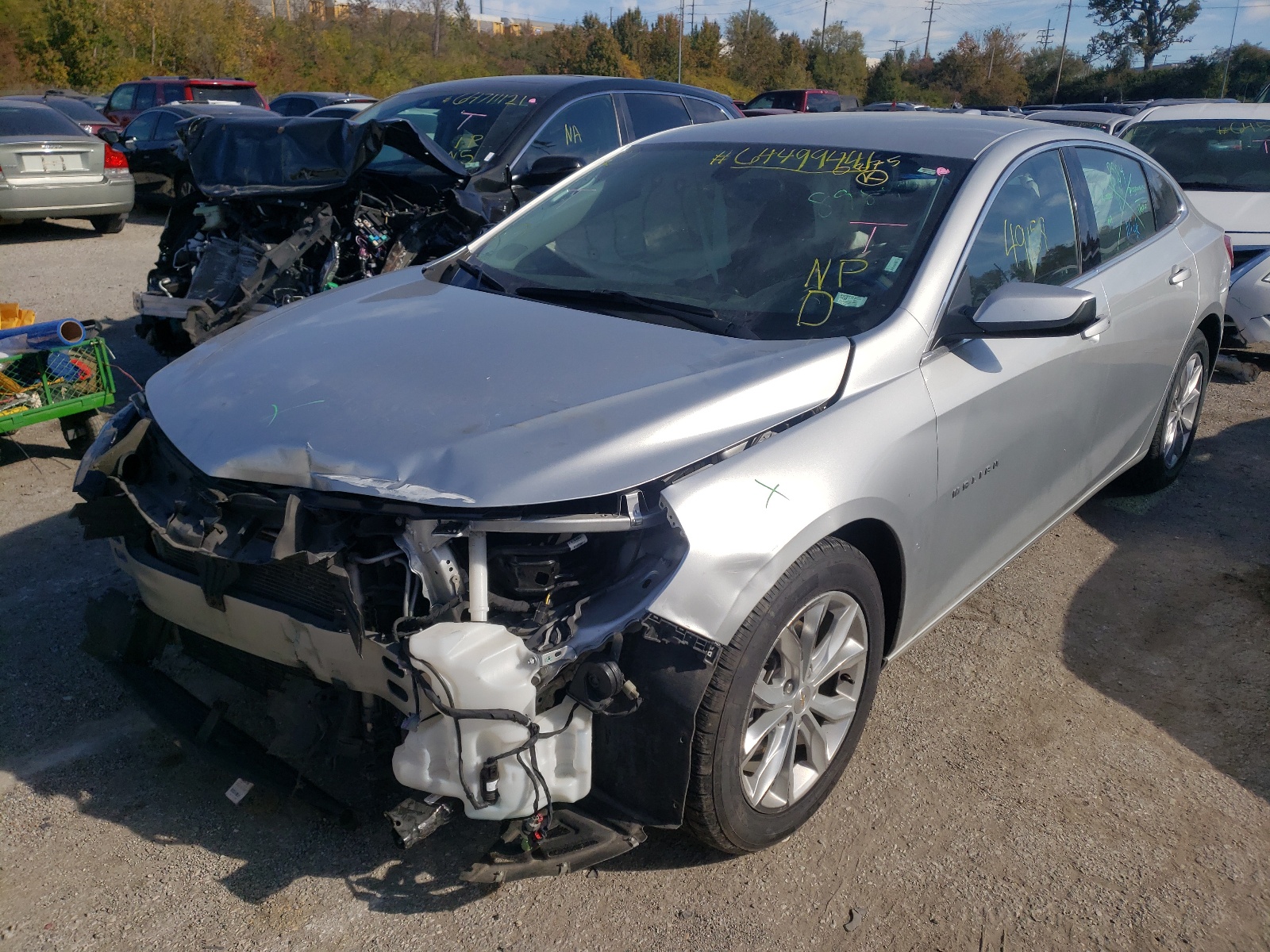 Photo 2 from auction – 2020 CHEVROLET MALIBU LT with VIN 1G1ZD5ST2LF090875