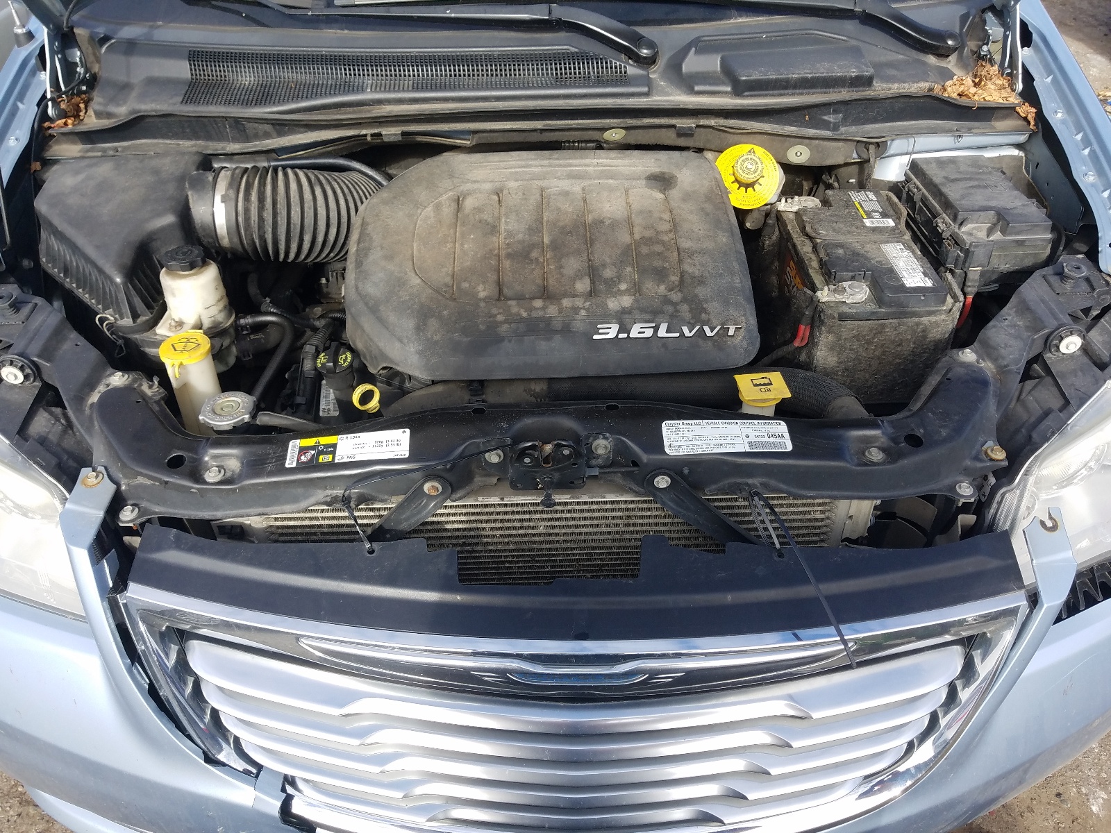 Photo 7 from auction – 2013 CHRYSLER TOWN & COU with VIN 2C4RC1BG5DR777672