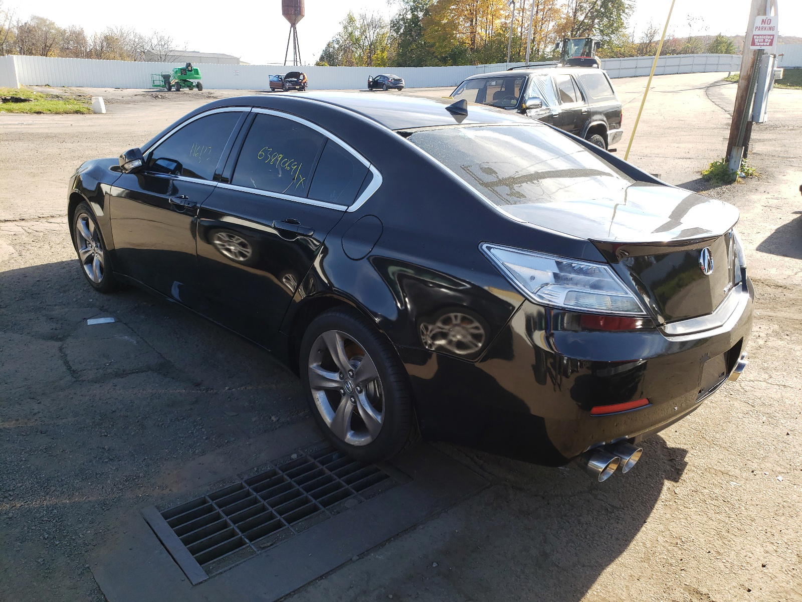 Photo 3 from auction – 2014 ACURA TL TECH with VIN 19UUA9F55EA001430