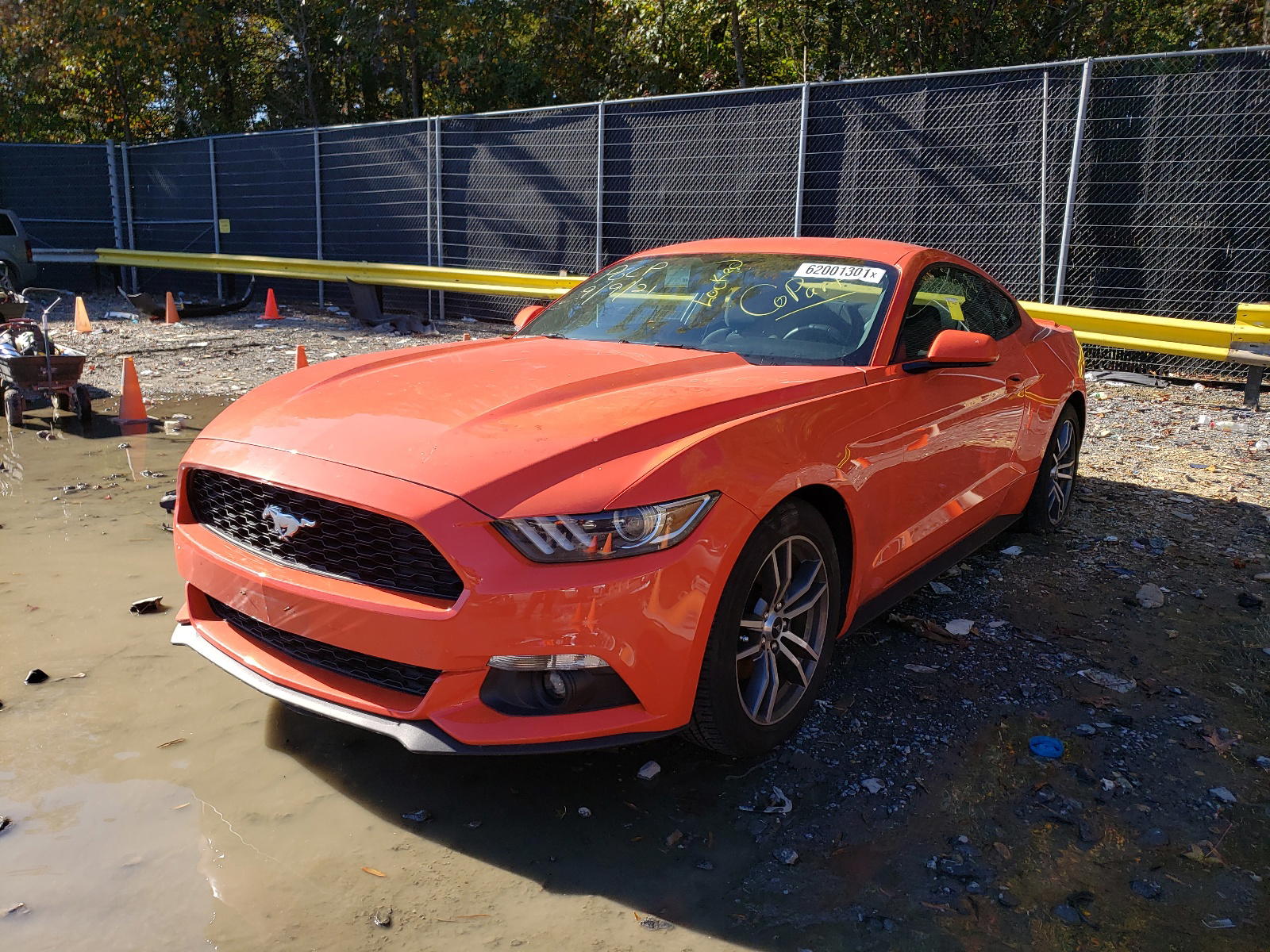Photo 2 from auction – 2016 FORD MUSTANG with VIN 1FA6P8TH4G5201781