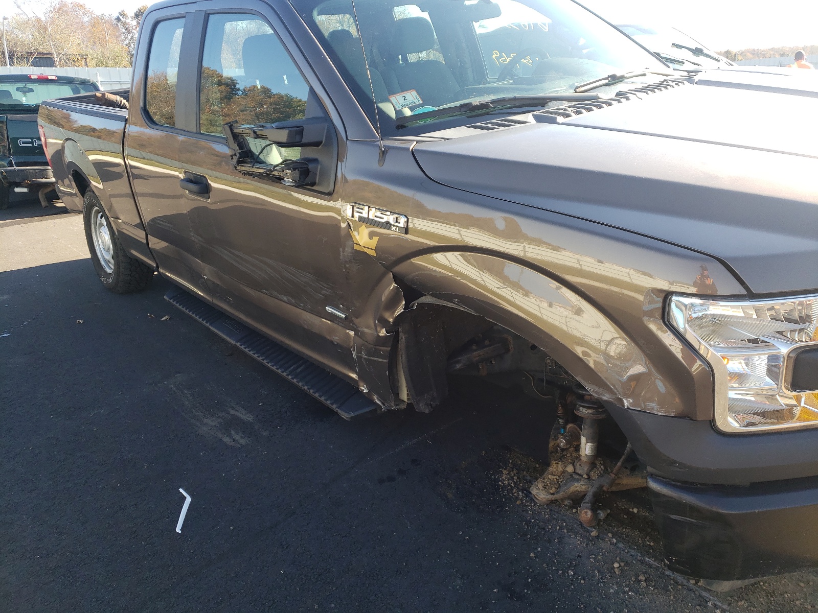 Photo 9 from auction – 2016 FORD F150 SUPER with VIN 1FTEX1EP1GFD28838