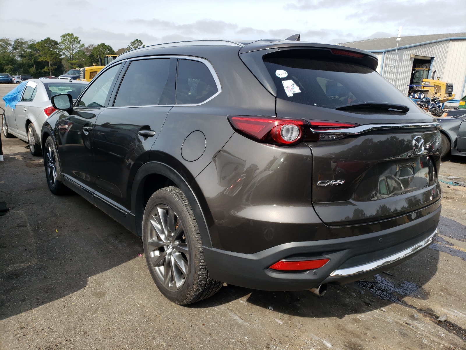 Photo 3 from auction – 2018 MAZDA CX-9 GRAND with VIN JM3TCADYXJ0213184