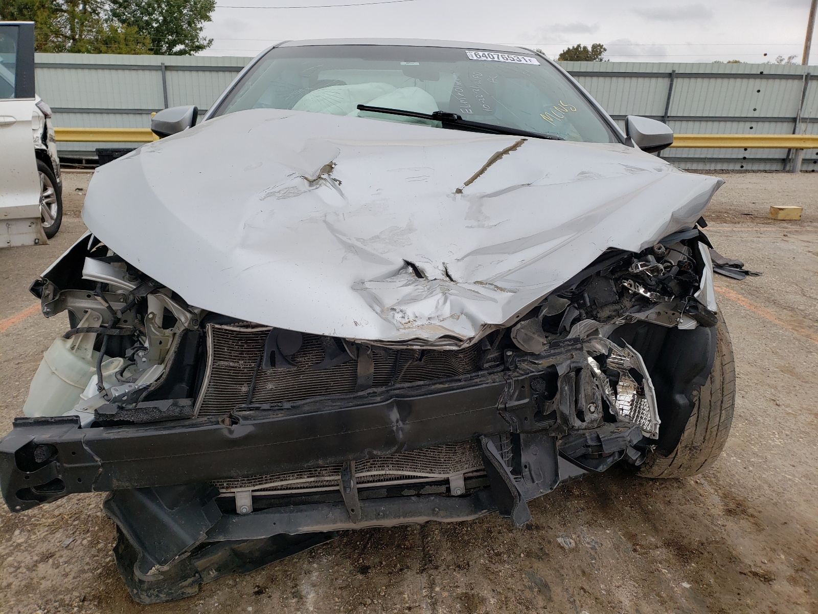 Photo 9 from auction – 2017 TOYOTA CAMRY LE with VIN 4T1BF1FK8HU640950