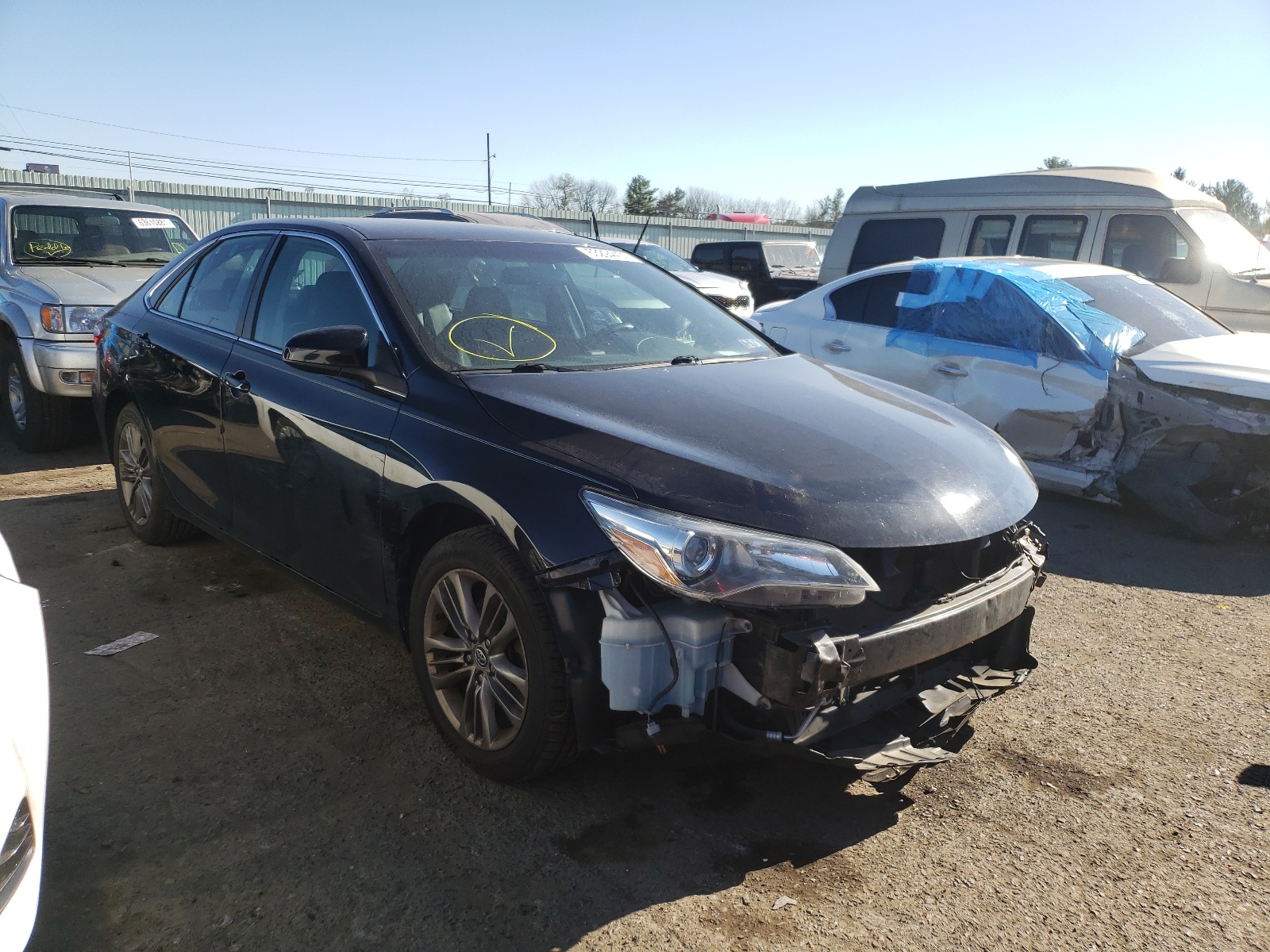 TOYOTA CAMRY LE 2015 with VIN 4T1BF1FK6FU100851 - Photo from auction