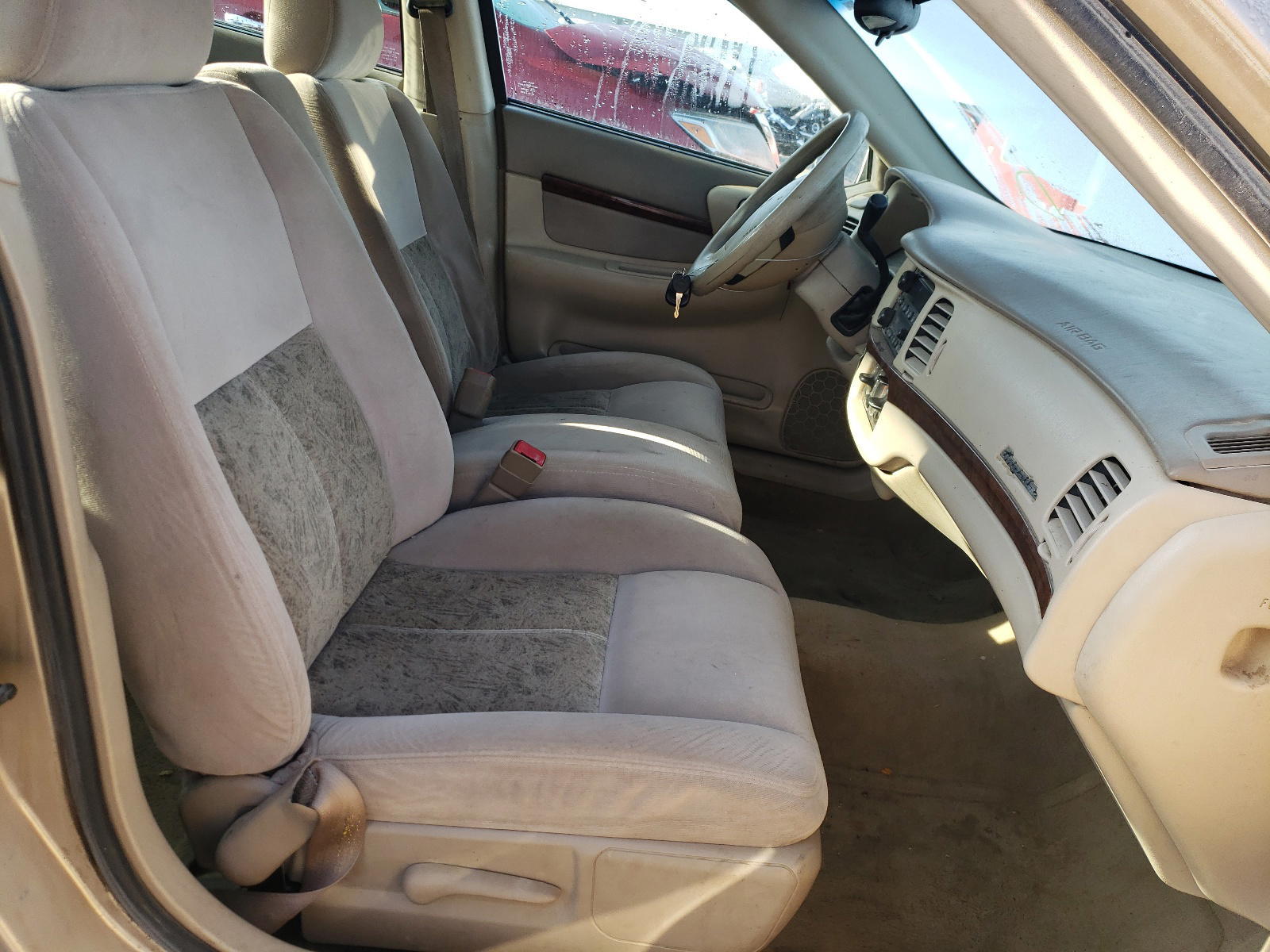 Photo 5 from auction – 2004 CHEVROLET IMPALA with VIN 2G1WF52EX49155626