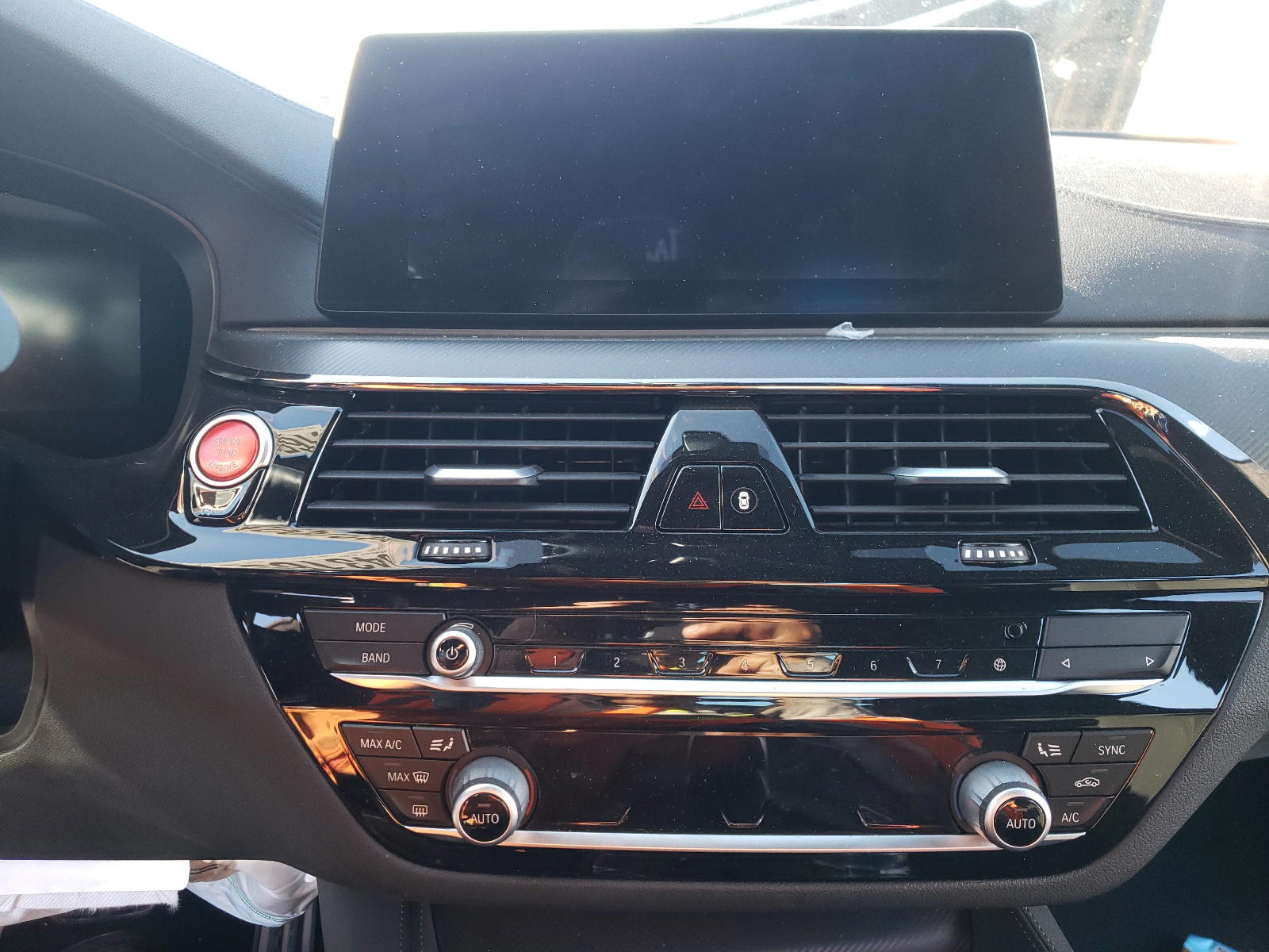 Photo 9 from auction – 2020 BMW M5 BASE with VIN WBSJF0C09LCD54225