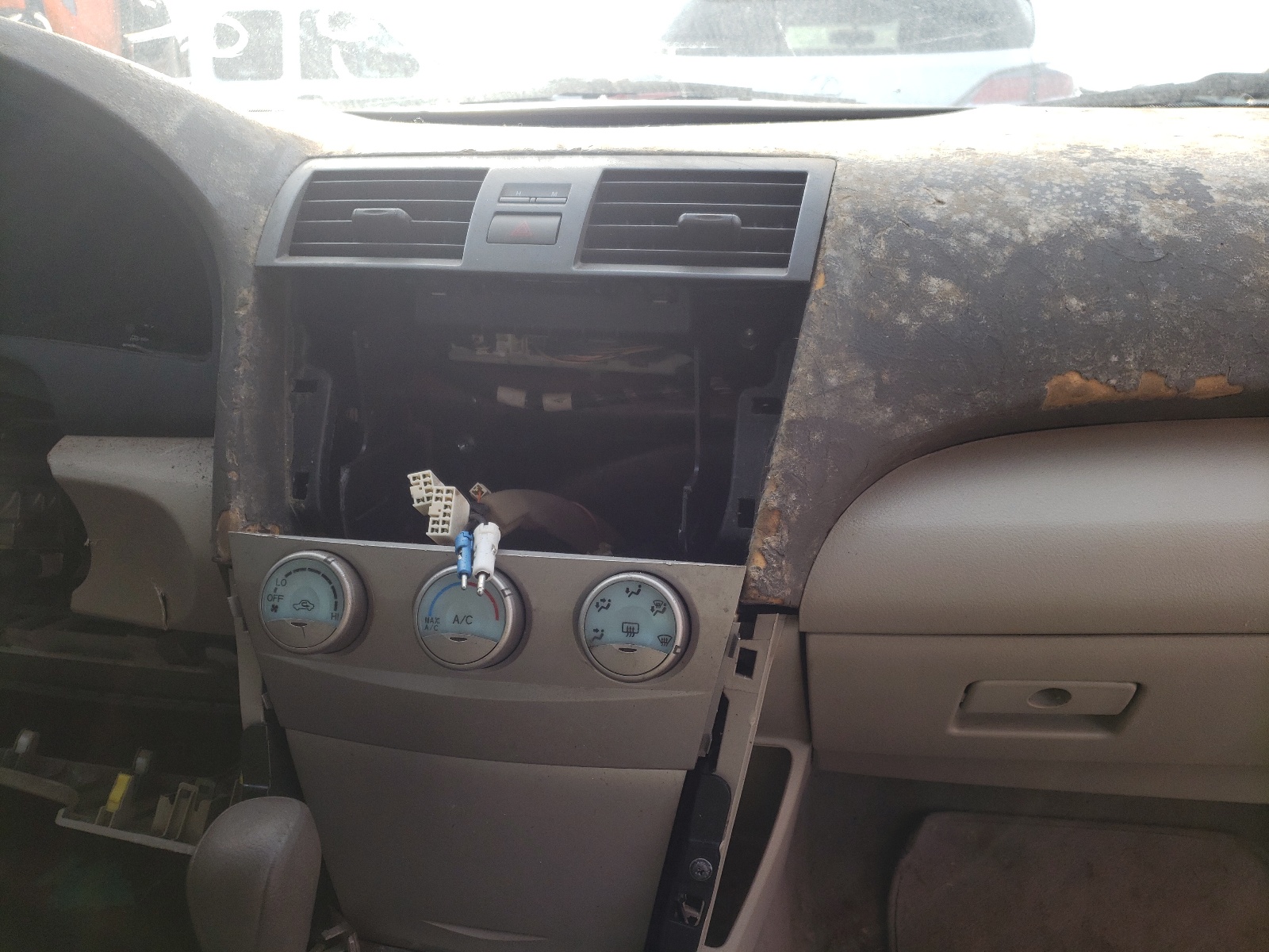 Photo 9 from auction – 2009 TOYOTA CAMRY BASE with VIN 4T1BE46K69U805982