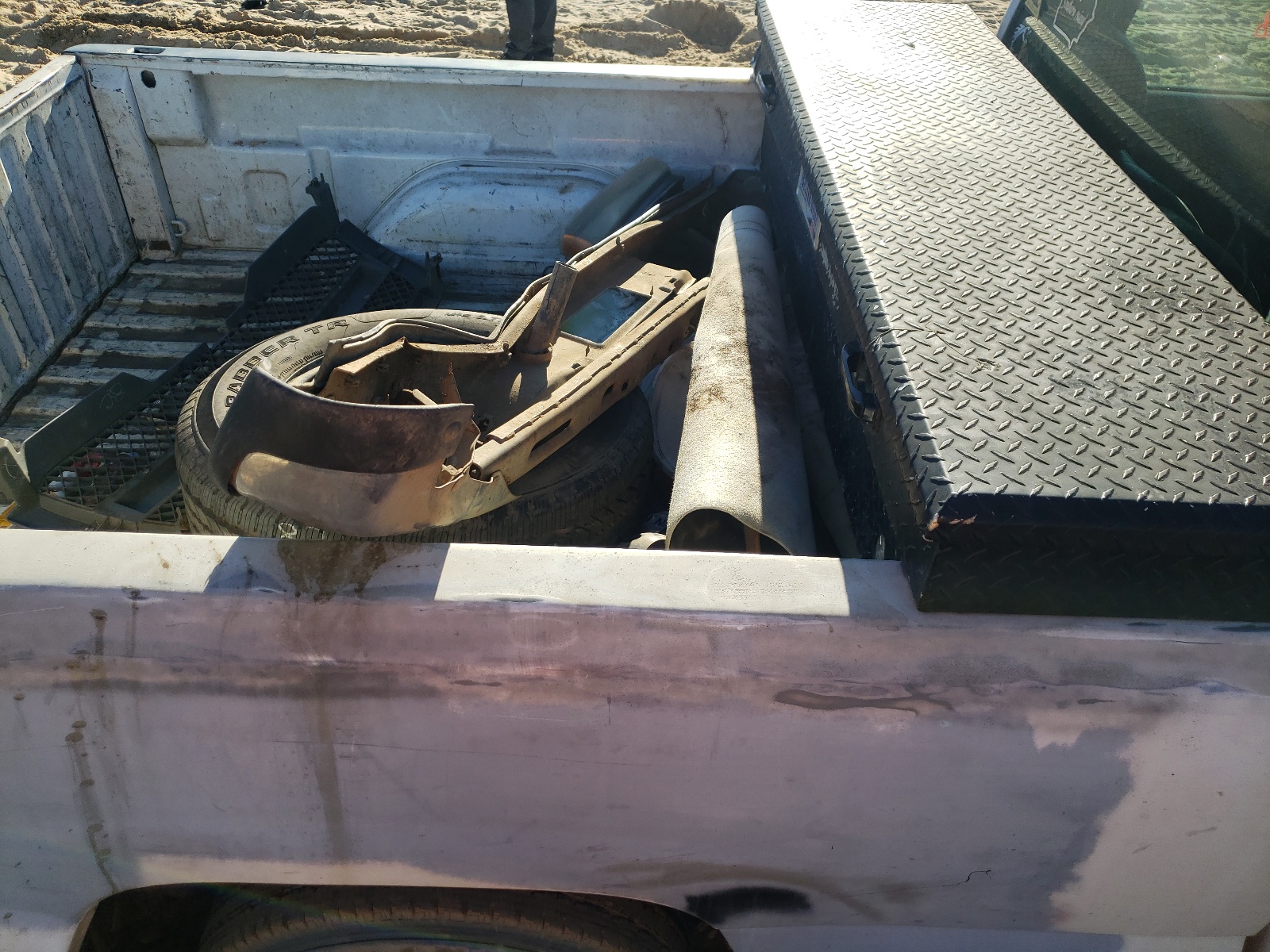 Photo 6 from auction – 2003 CHEVROLET SILVERADO with VIN 1GCEC14X43Z252926