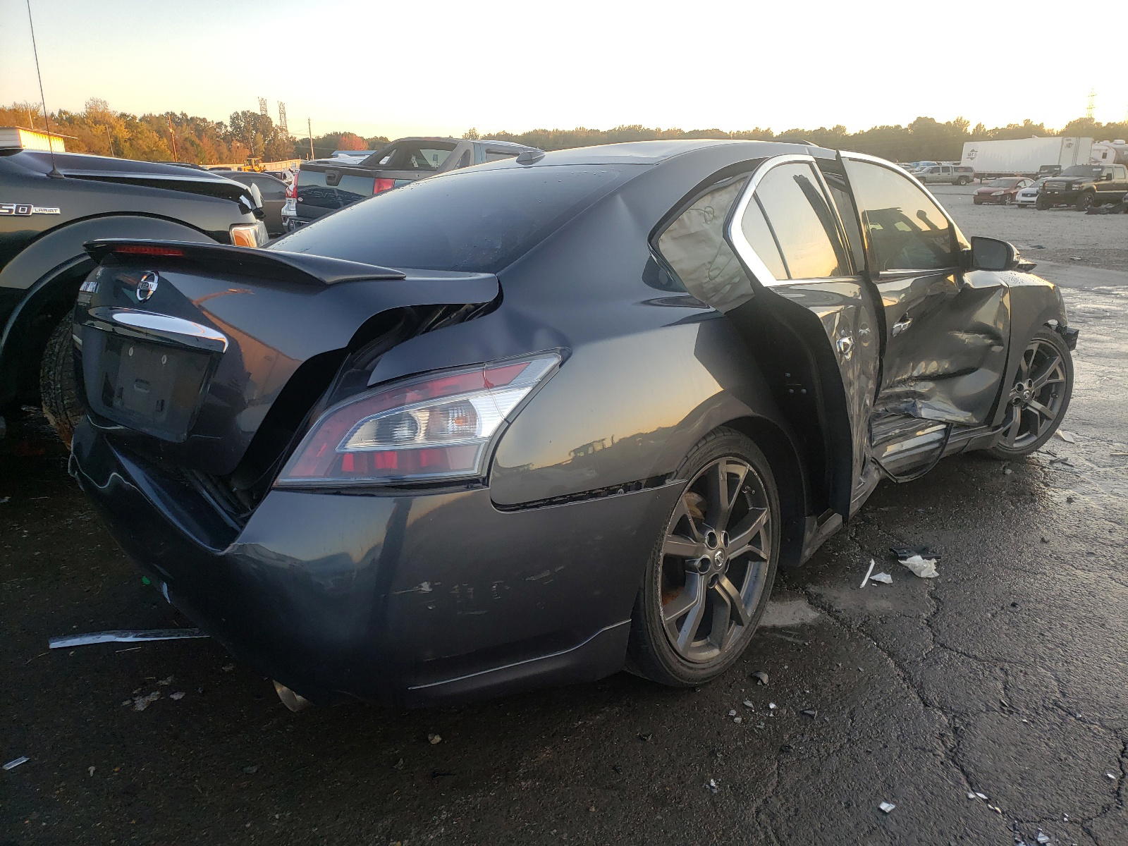 Photo 4 from auction – 2013 NISSAN MAXIMA S with VIN 1N4AA5AP8DC824199
