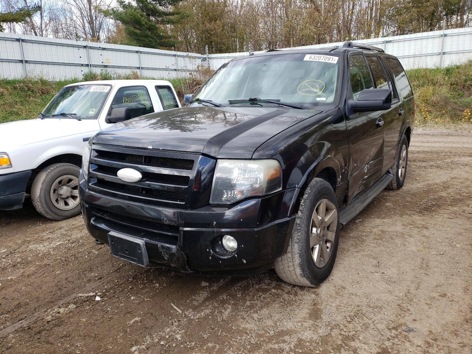 Photo 2 from auction – 2007 FORD EXPEDITION with VIN 1FMFU20537LA60557