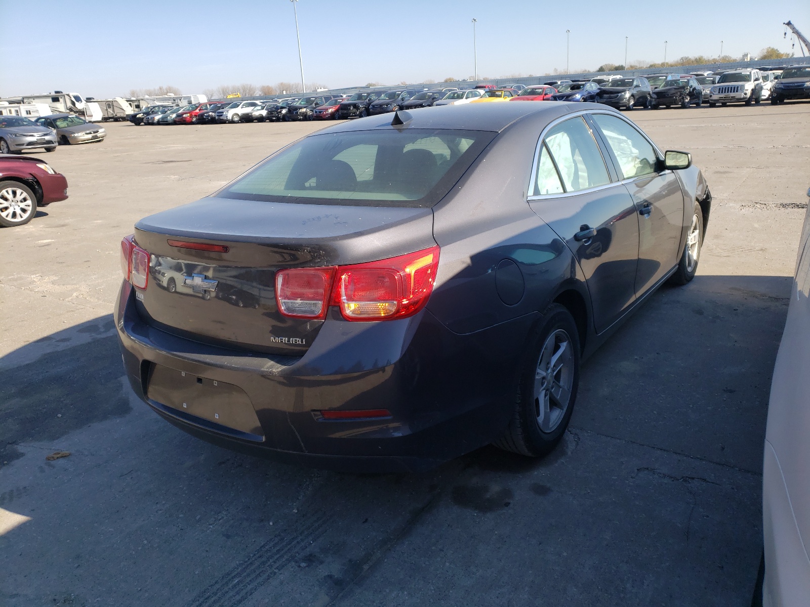 Photo 4 from auction – 2013 CHEVROLET MALIBU LS with VIN 1G11B5SA3DF343821