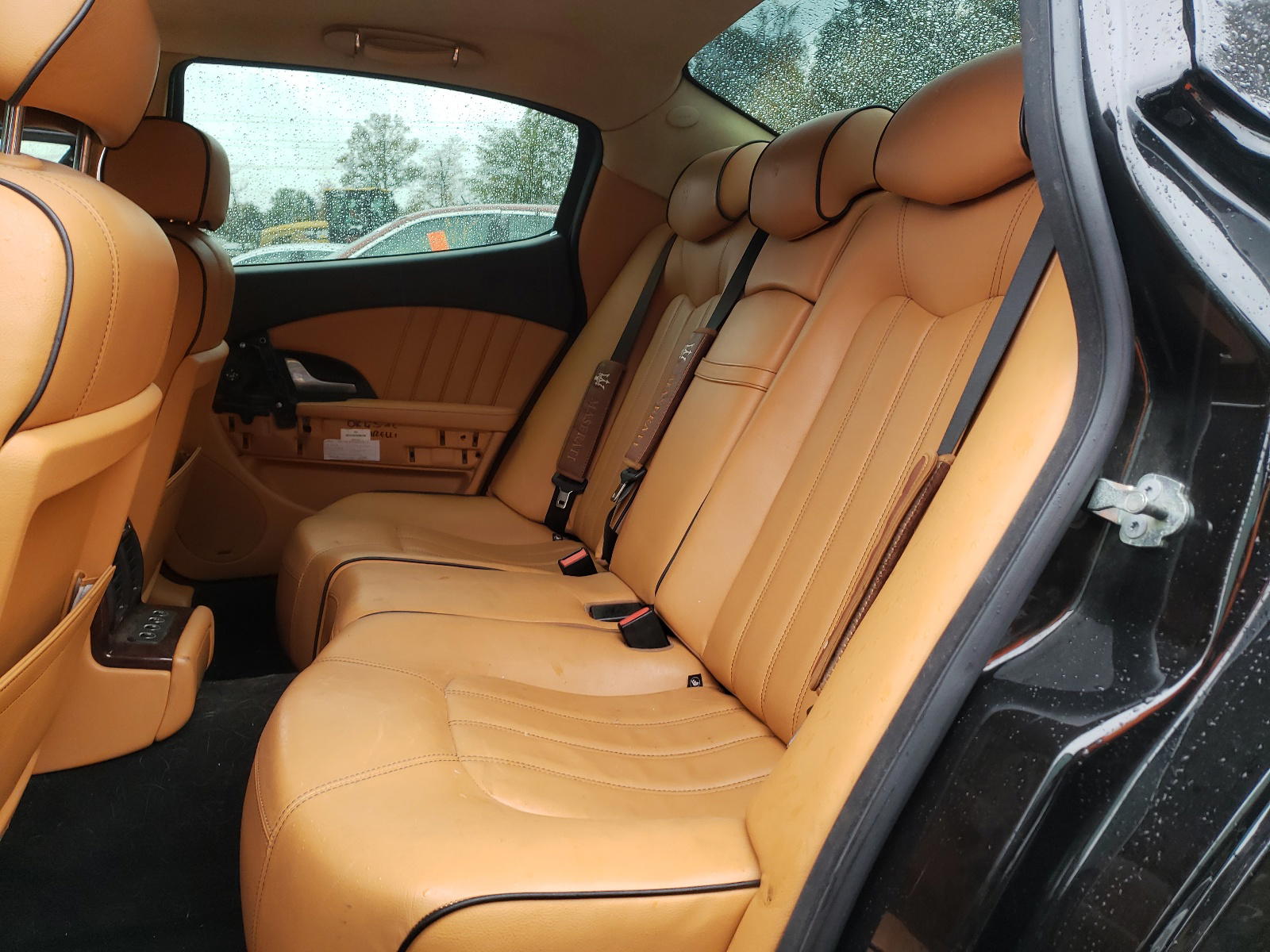 Photo 6 from auction – 2012 MASERATI QUATTROPOR with VIN ZAM39JKAXC0065663