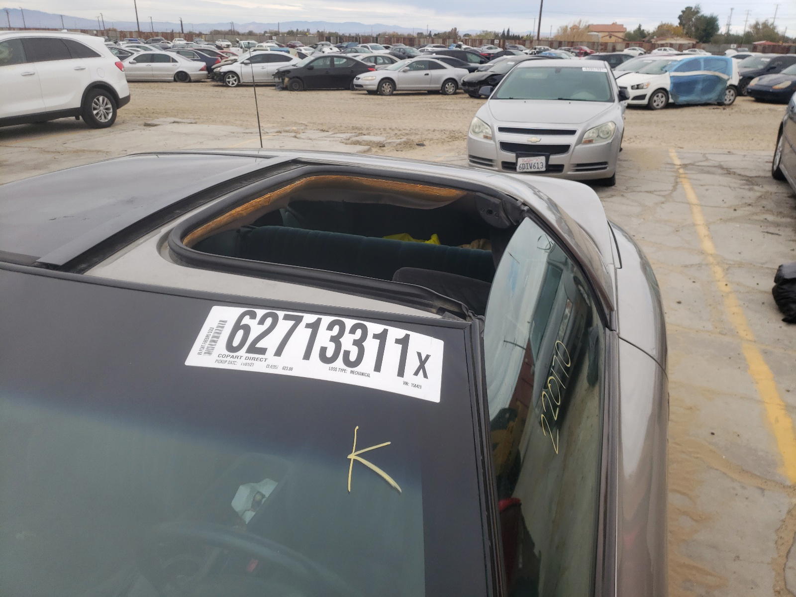 Photo 9 from auction – 2000 PONTIAC FIREBIRD with VIN 2G2FS22K7Y2158428