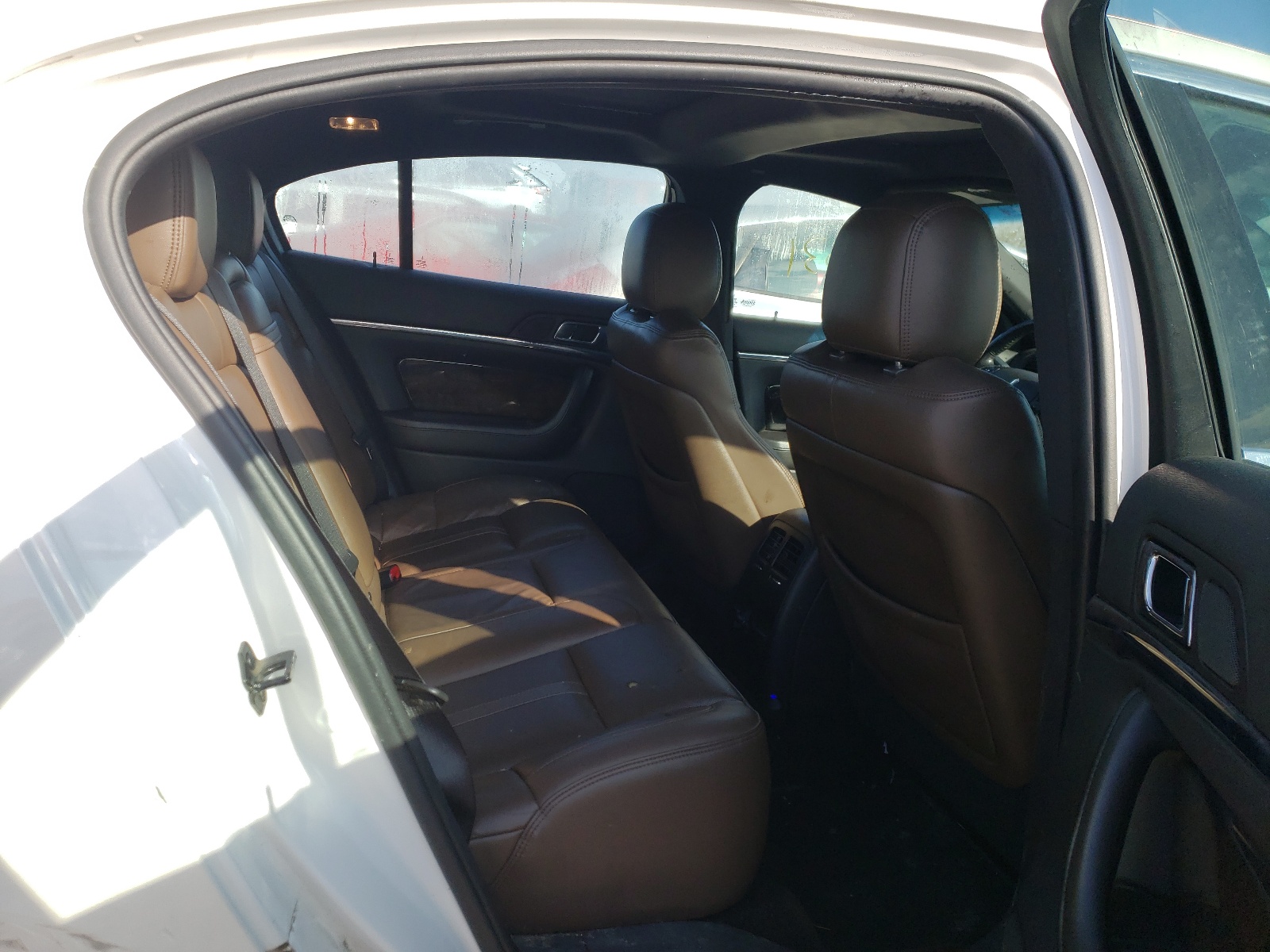 Photo 6 from auction – 2013 LINCOLN MKS with VIN 1LNHL9EK1DG616646