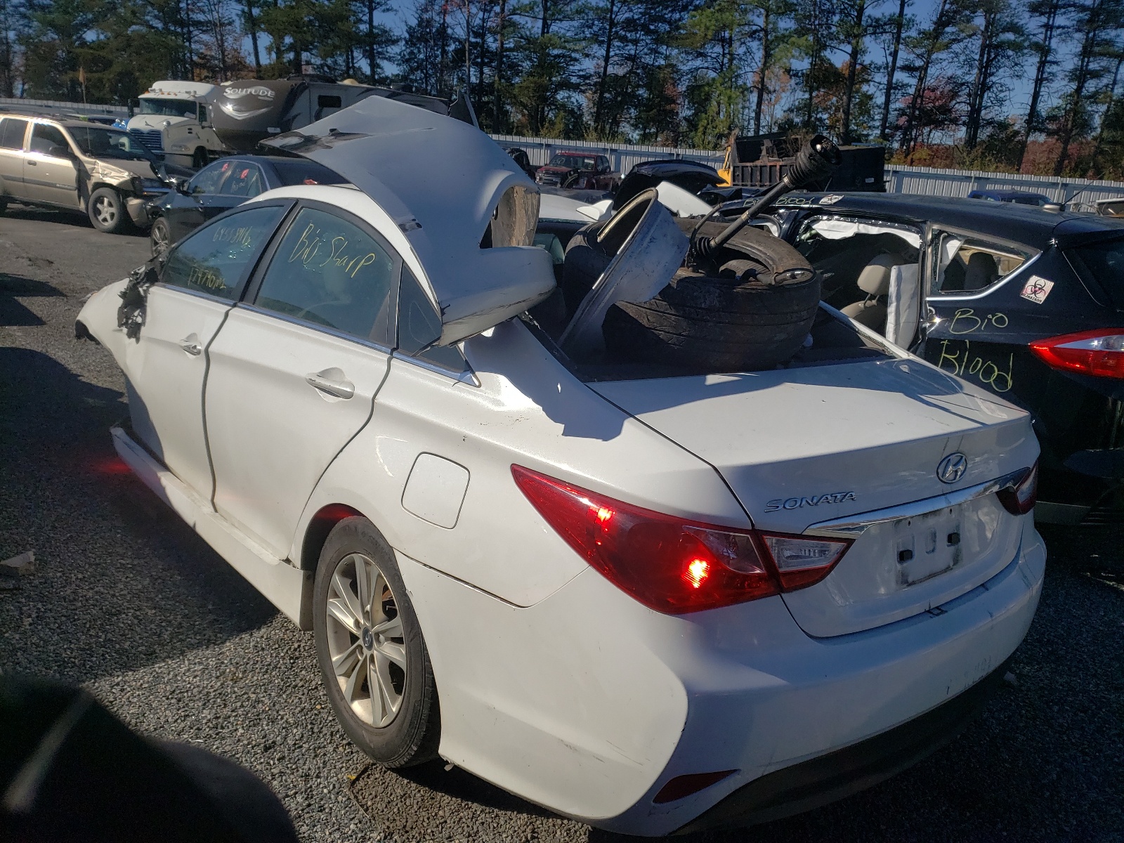 Photo 3 from auction – 2014 HYUNDAI SONATA GLS with VIN 5NPEB4AC5EH855805