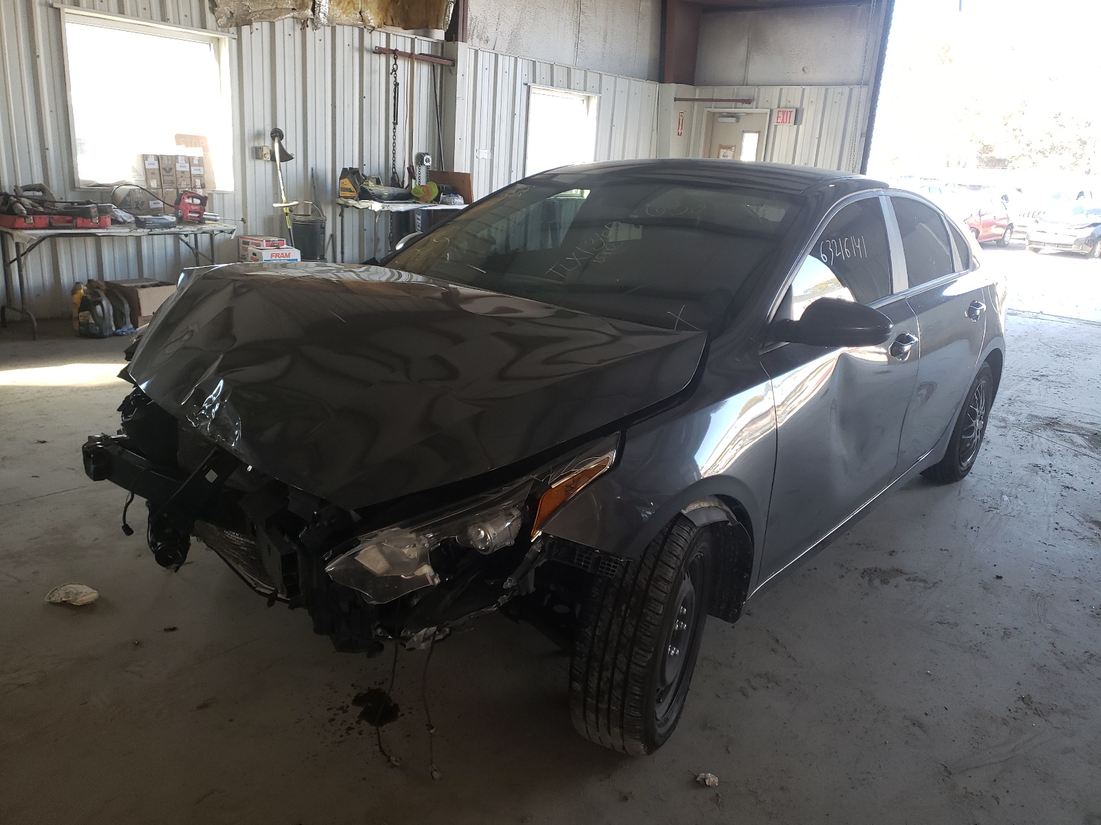 Photo 2 from auction – 2019 KIA FORTE FE with VIN 3KPF24AD0KE079760