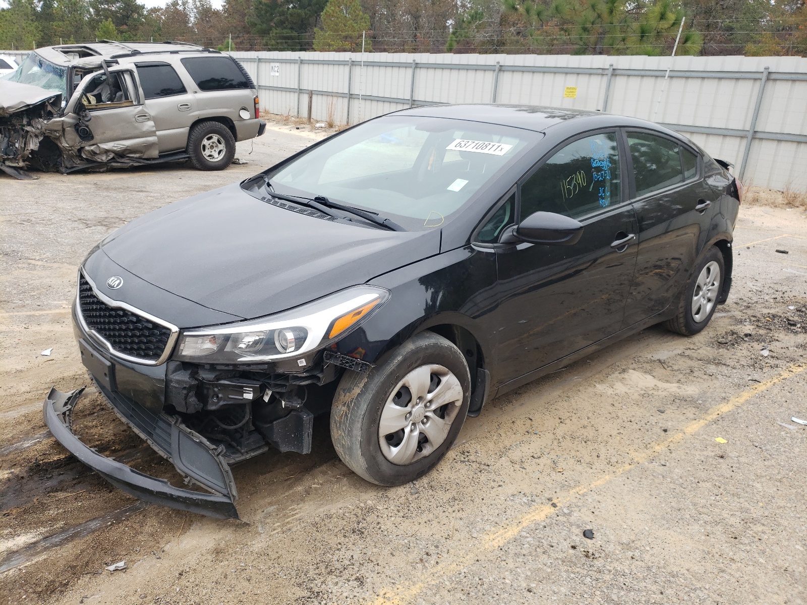 Zdjęcie 2 z aukcji – 2017 KIA FORTE LX z VIN 3KPFK4A7XHE080465