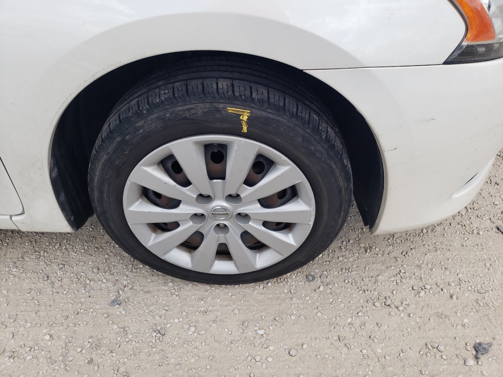 Photo 9 from auction – 2013 NISSAN SENTRA S with VIN 3N1AB7AP1DL661793