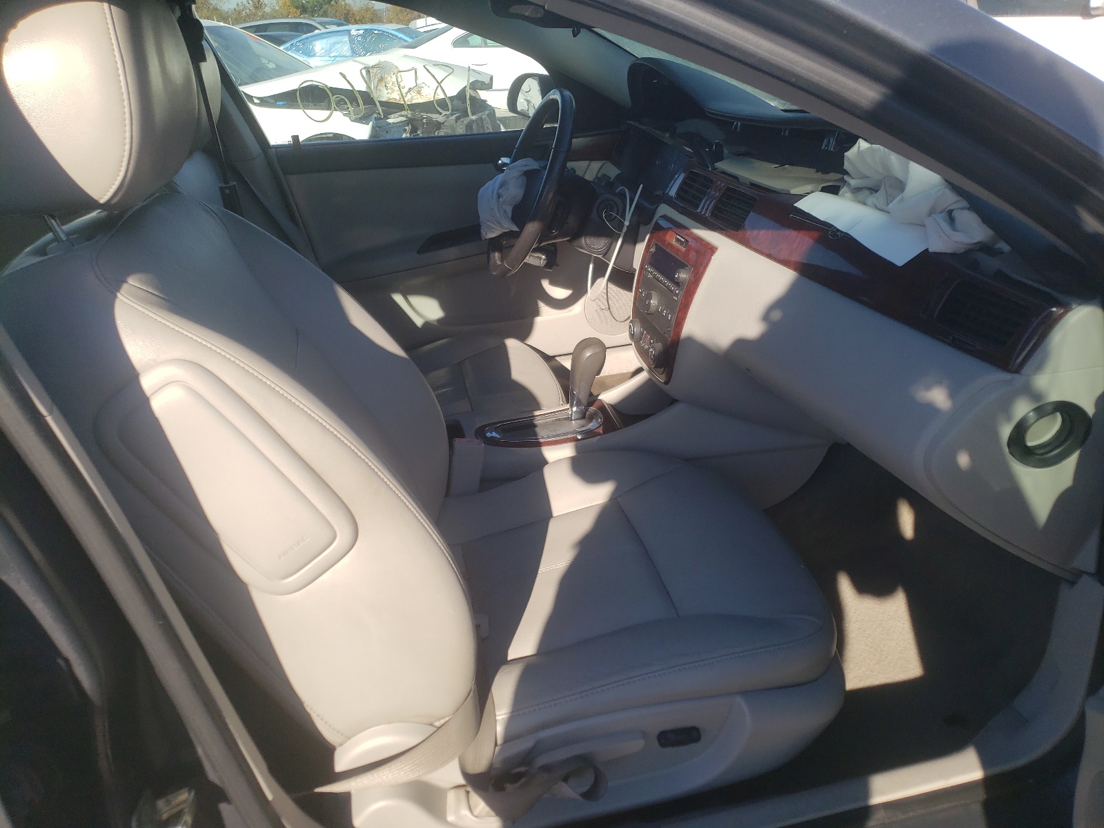 Photo 5 from auction – 2009 CHEVROLET IMPALA 1LT with VIN 2G1WT57K391287849