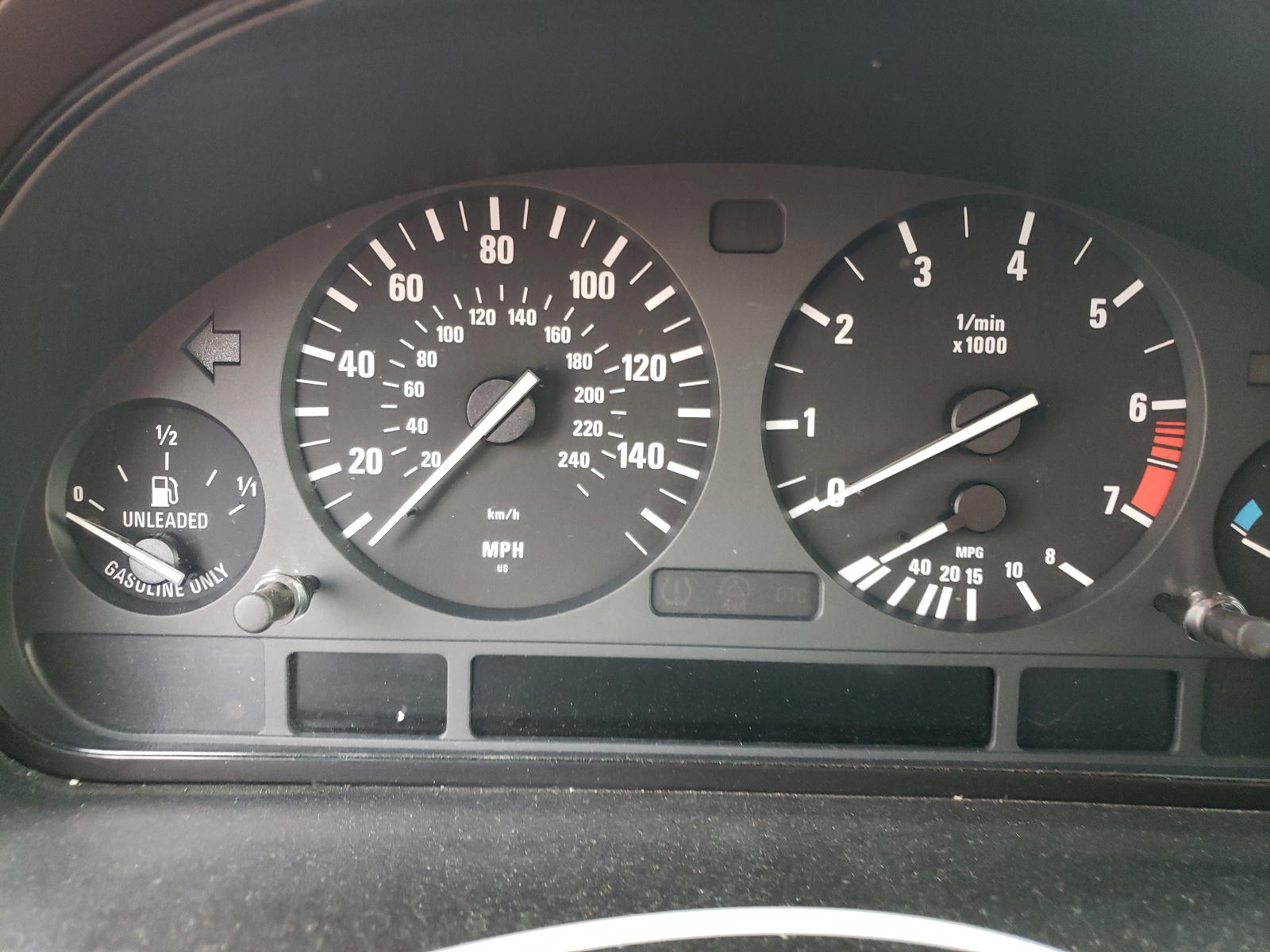 Photo 8 from auction – 2004 BMW X5 3.0I with VIN 5UXFA13584LU34481