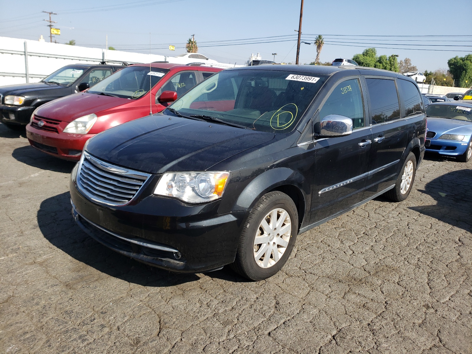 Photo 2 from auction – 2012 CHRYSLER TOWN & COU with VIN 2C4RC1CG3CR376750
