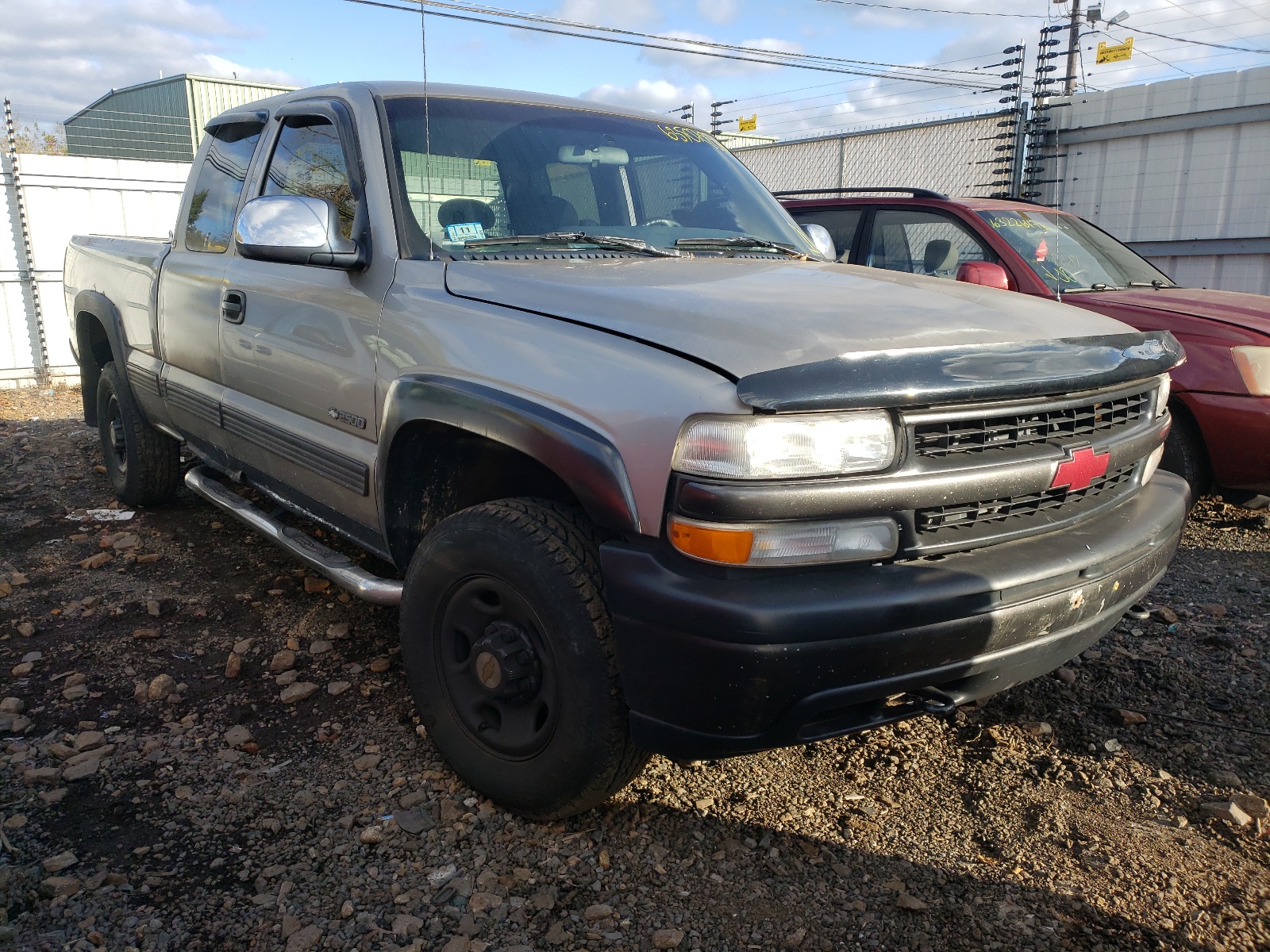 CHEVROLET SILVERADO 1999 with VIN 1GCGK29U5XE134249 - Photo from auction