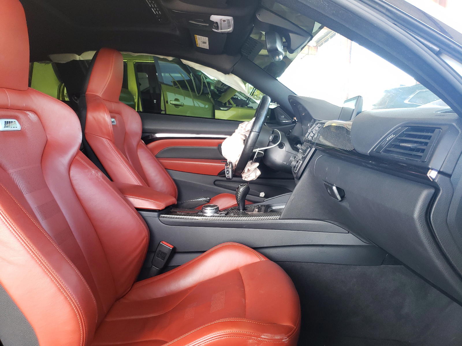Photo 5 from auction – 2015 BMW M4 with VIN WBS3R9C51FK332498