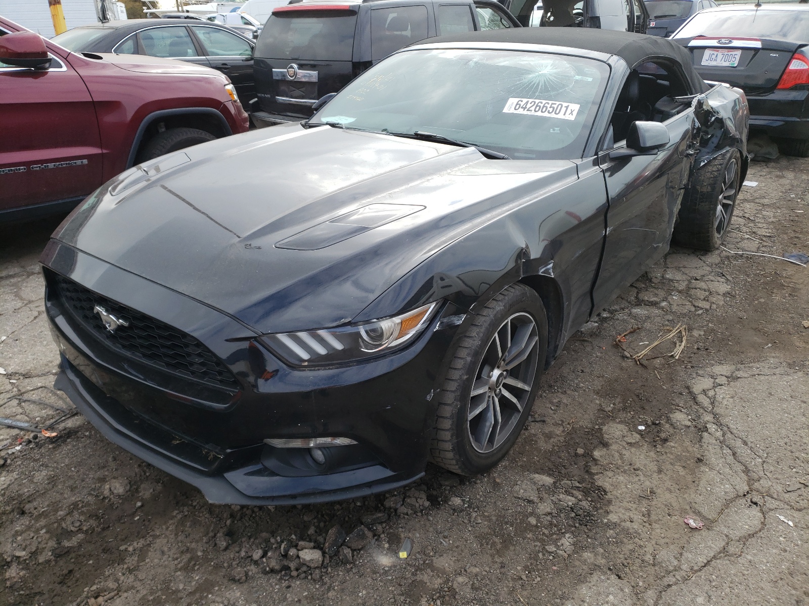 Photo 2 from auction – 2016 FORD MUSTANG with VIN 1FATP8UH6G5274460