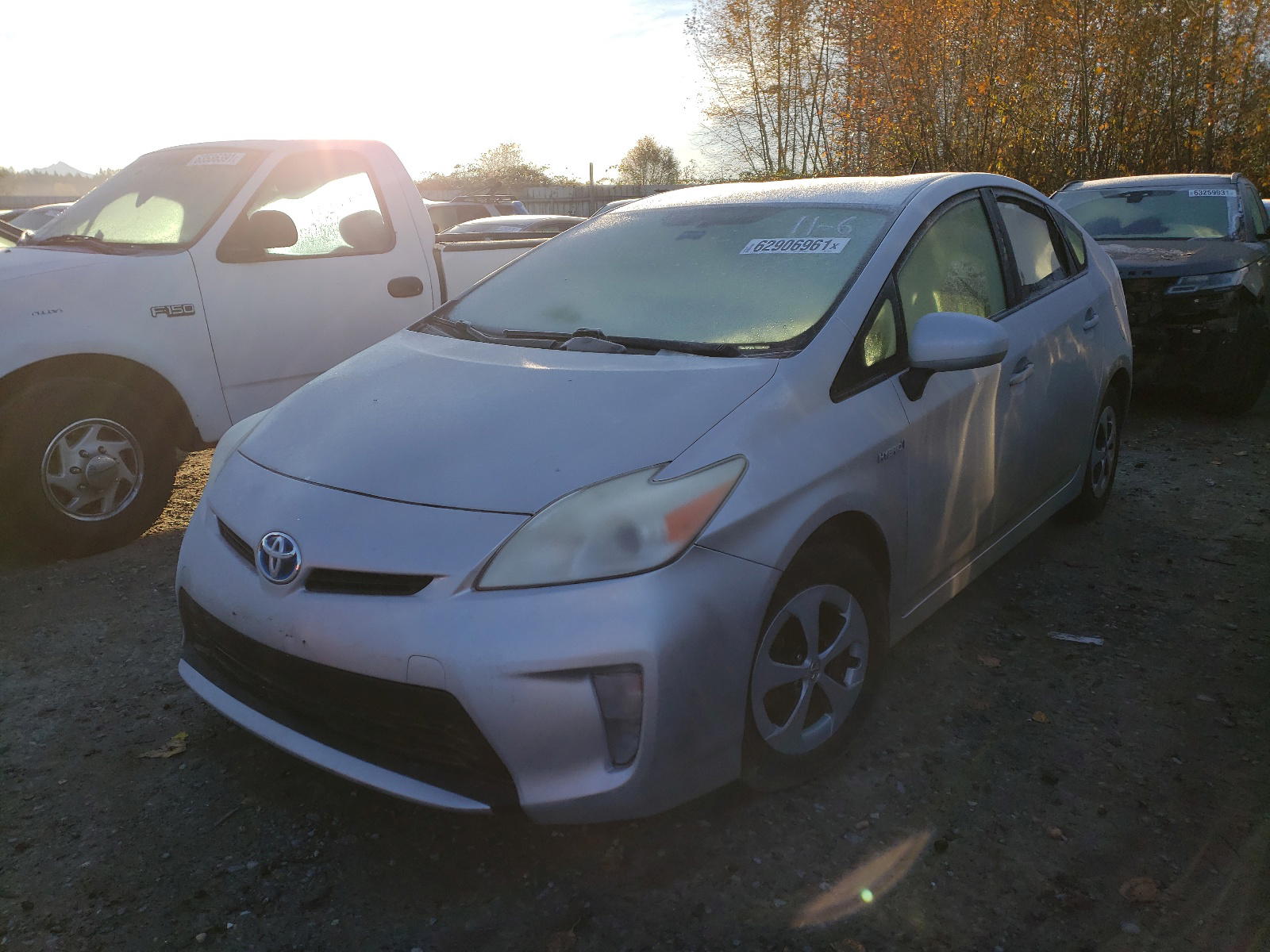 Photo 14 from auction – 2014 TOYOTA PRIUS with VIN JTDKN3DU9E1742679