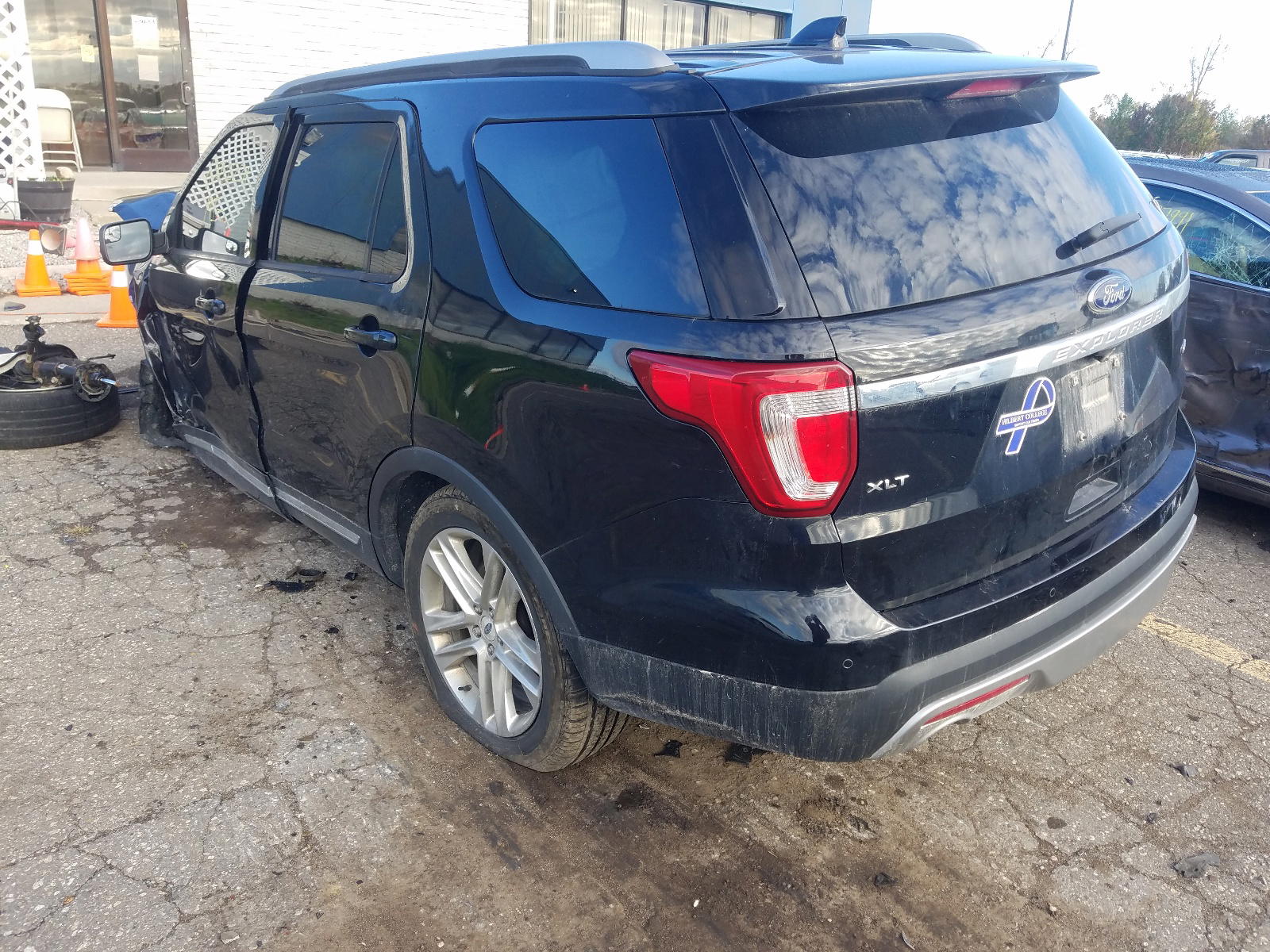 Photo 3 from auction – 2016 FORD EXPLORER X with VIN 1FM5K8D81GGA33682