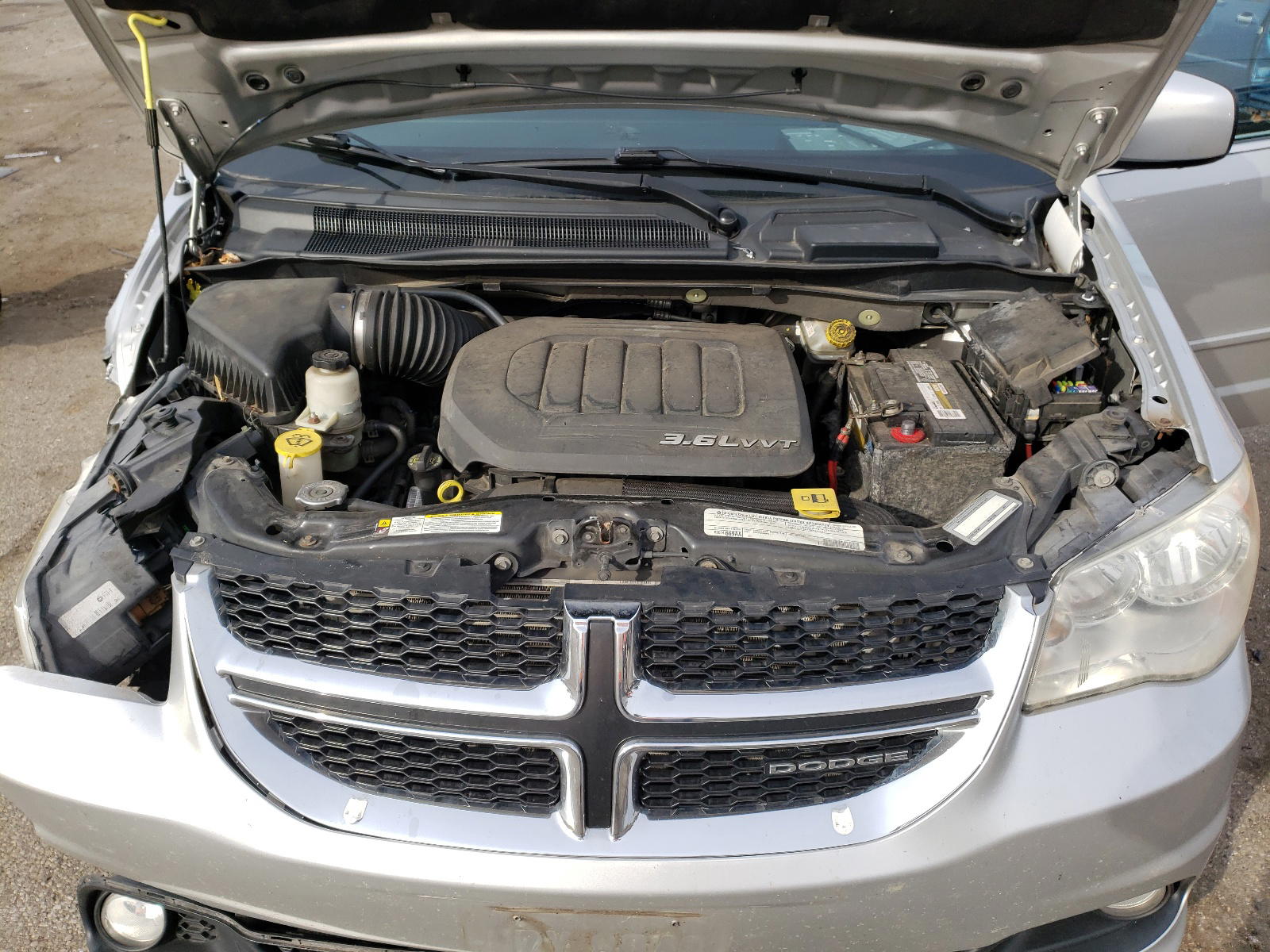 Photo 7 from auction – 2012 DODGE GRAND CARA with VIN 2C4RDGDG1CR105202