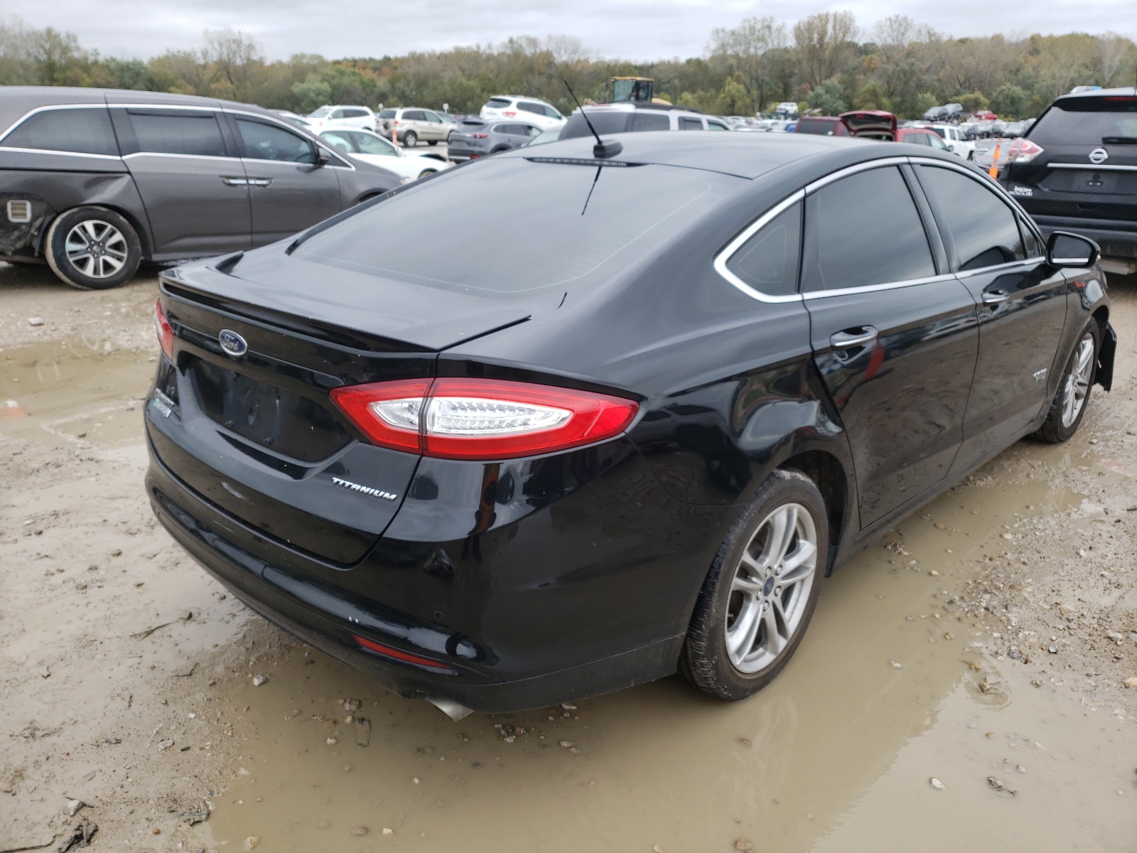 Photo 4 from auction – 2015 FORD FUSION TIT with VIN 3FA6P0SUXGR104663