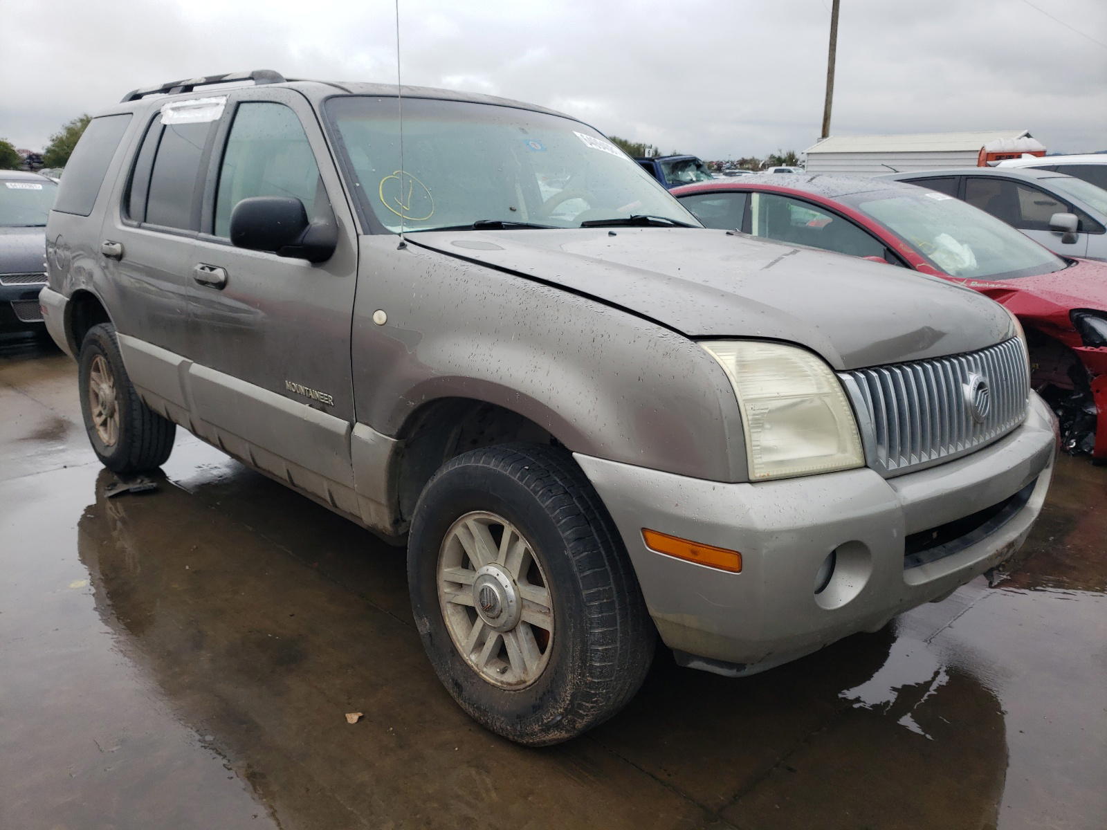 MERCURY MOUNTAINEE 2002 with VIN 4M2ZU66EX2ZJ15683 - Photo from auction