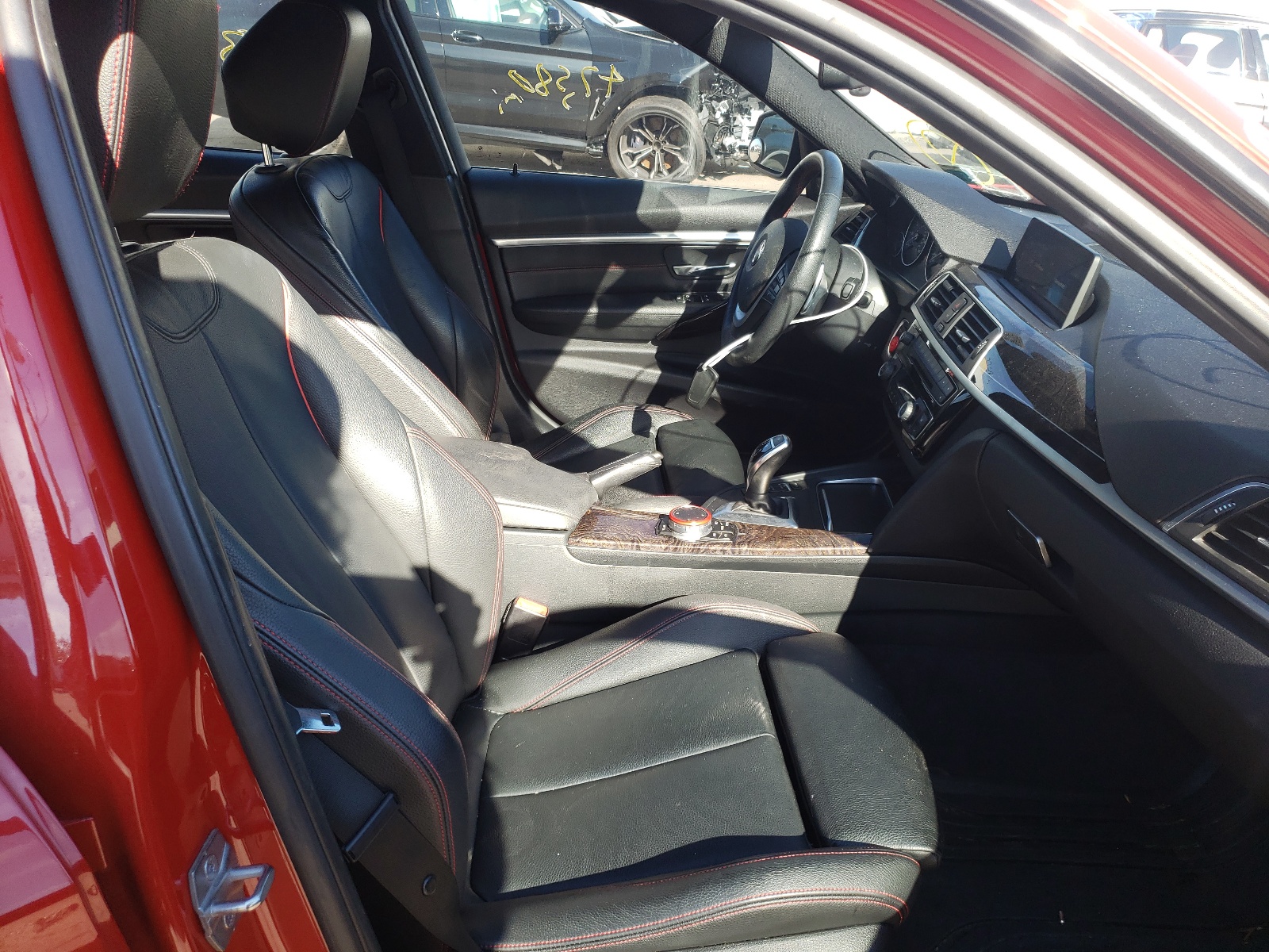 Photo 5 from auction – 2017 BMW 330 XI with VIN WBA8D9G50HNT90865