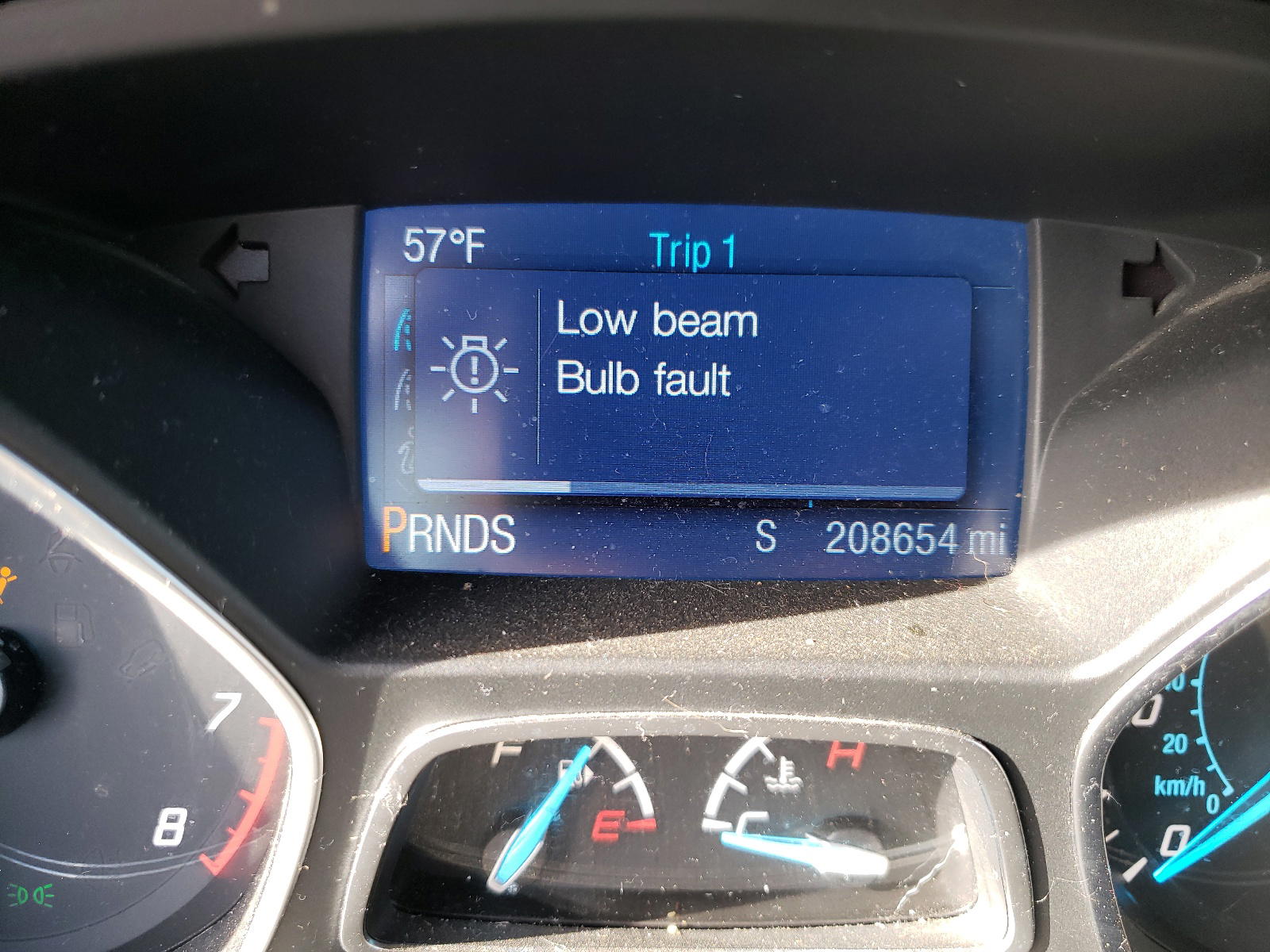 Photo 8 from auction – 2014 FORD ESCAPE S with VIN 1FMCU0F71EUE55750