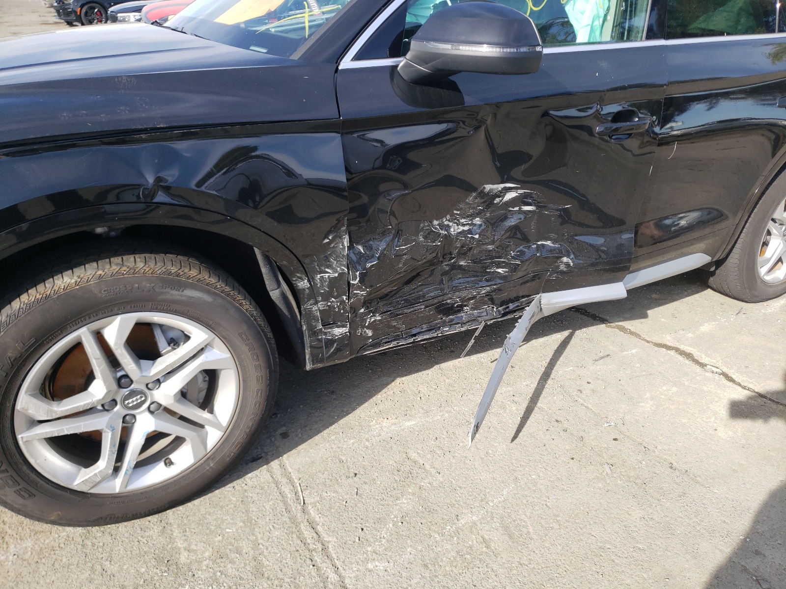 Photo 9 from auction – 2019 AUDI Q5 PREMIUM with VIN WA1ANAFY8K2072204