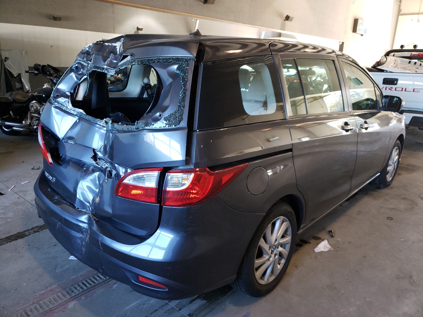 Photo 4 from auction – 2015 MAZDA 5 SPORT with VIN JM1CW2BL0F0181737