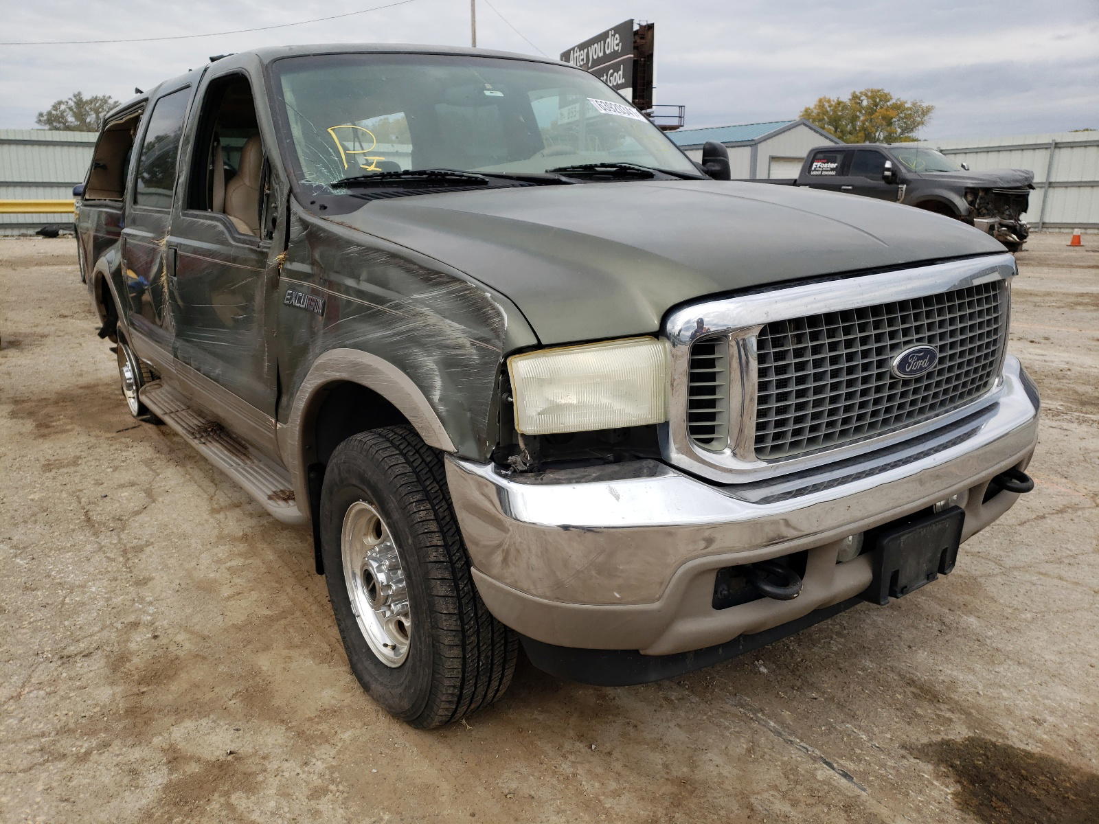 FORD EXCURSION 2001 with VIN 1FMSU43F21ED73187 - Photo from auction